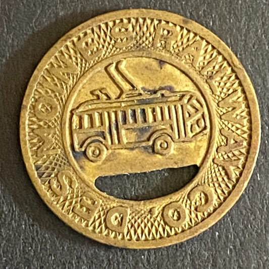 Des Moines Railway Co. G/F One Fare Trolley Transit Token 16mm
