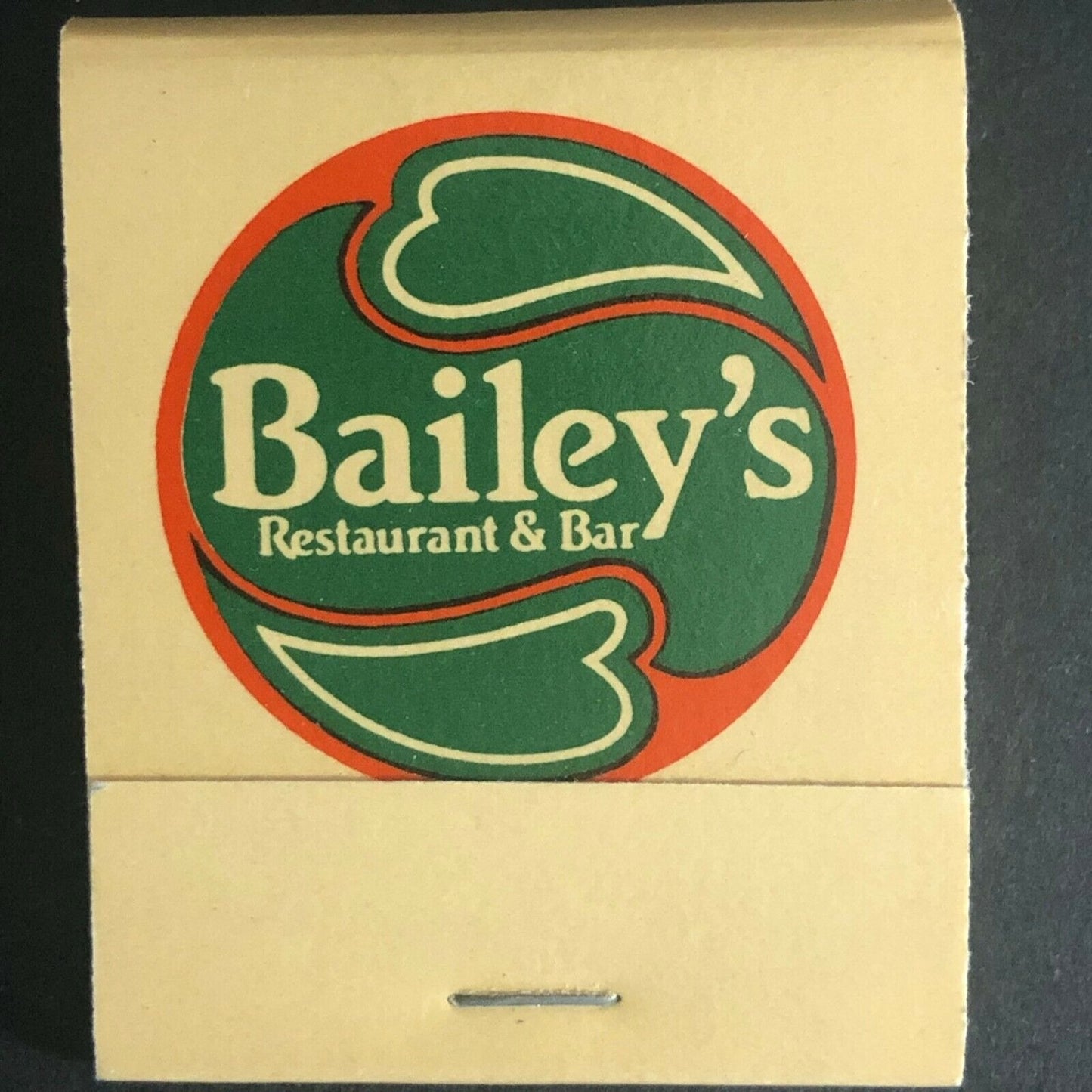 Elmhurst, IL Bailey's Restaurant & Bar c1970's-80's Full Matchbook