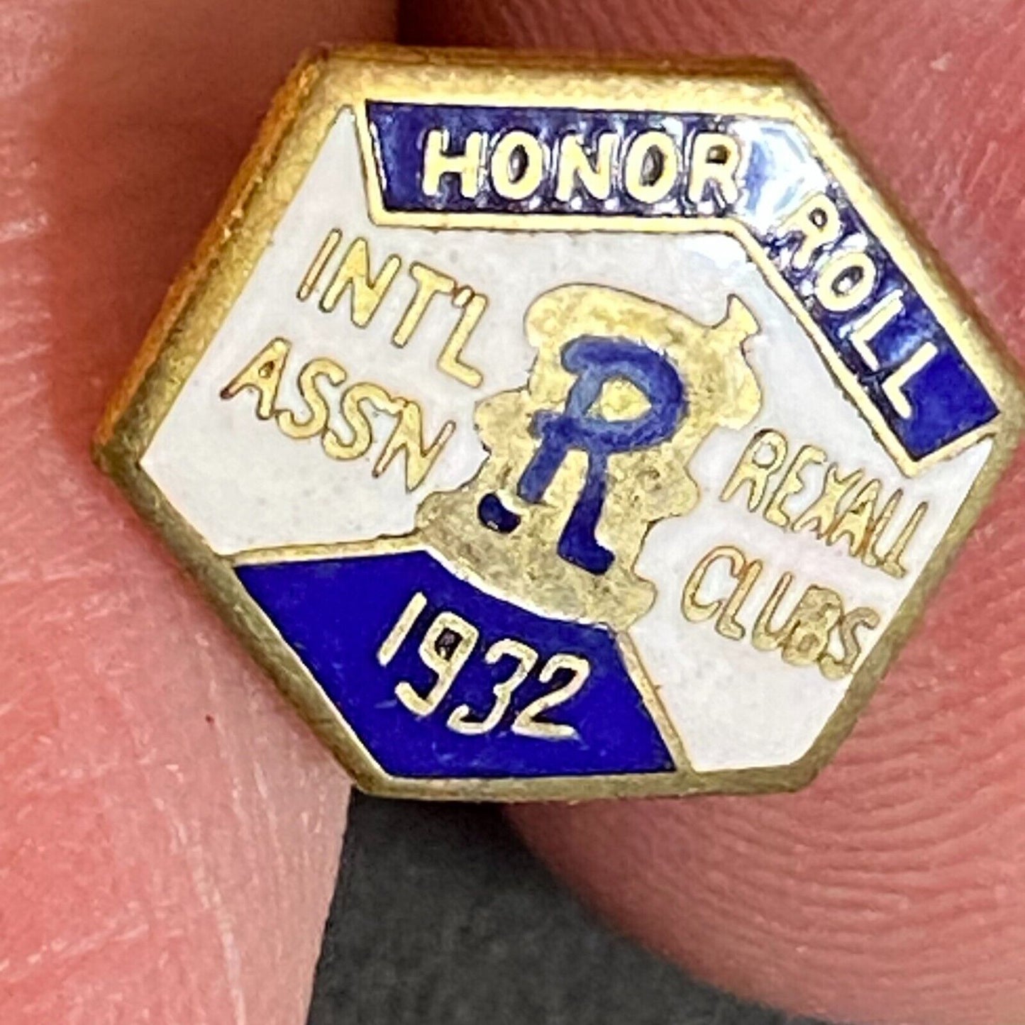 1932 "Rexall Clubs Honor Roll" Enameled Gold Tone Lapel Pin 11mm VGC