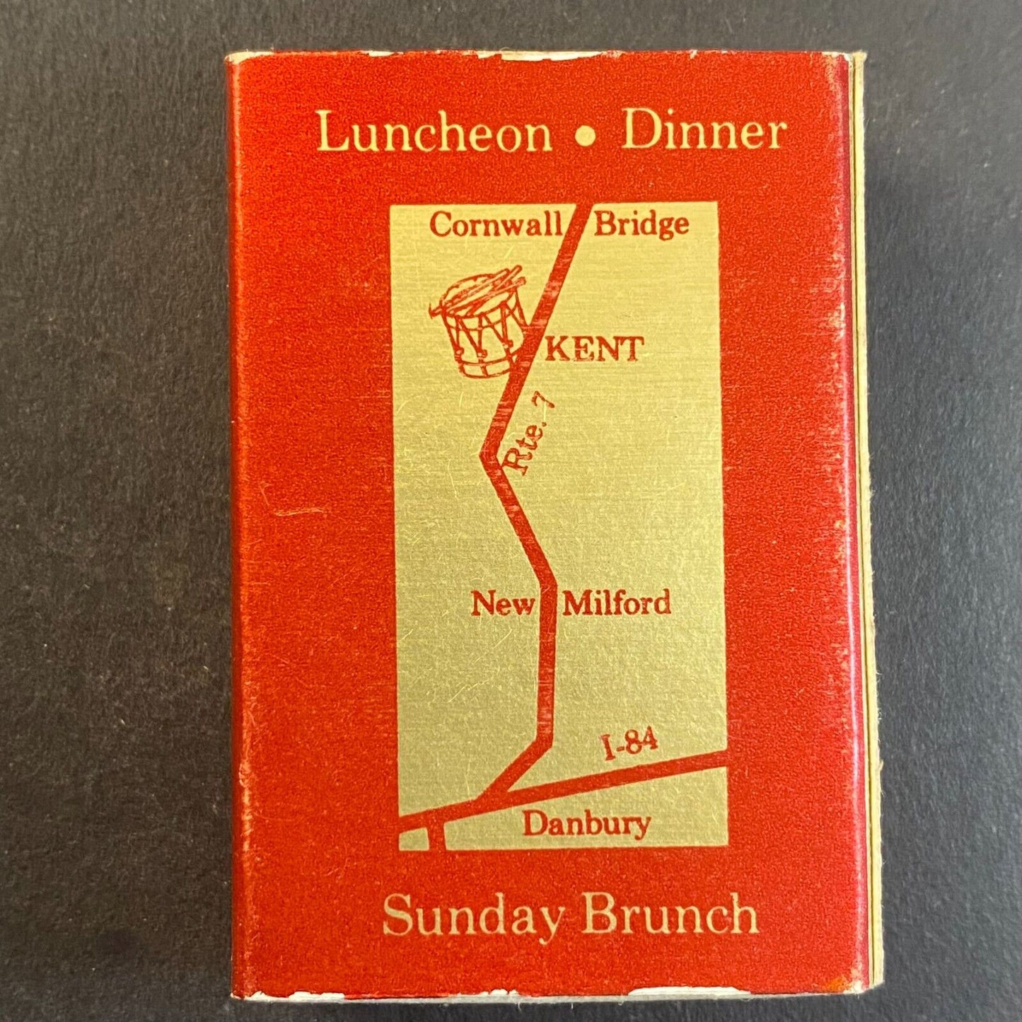 Fife'n Drum Restaurant Tavern & Gift Shop Kent, CT Vintage Matchbox VGC
