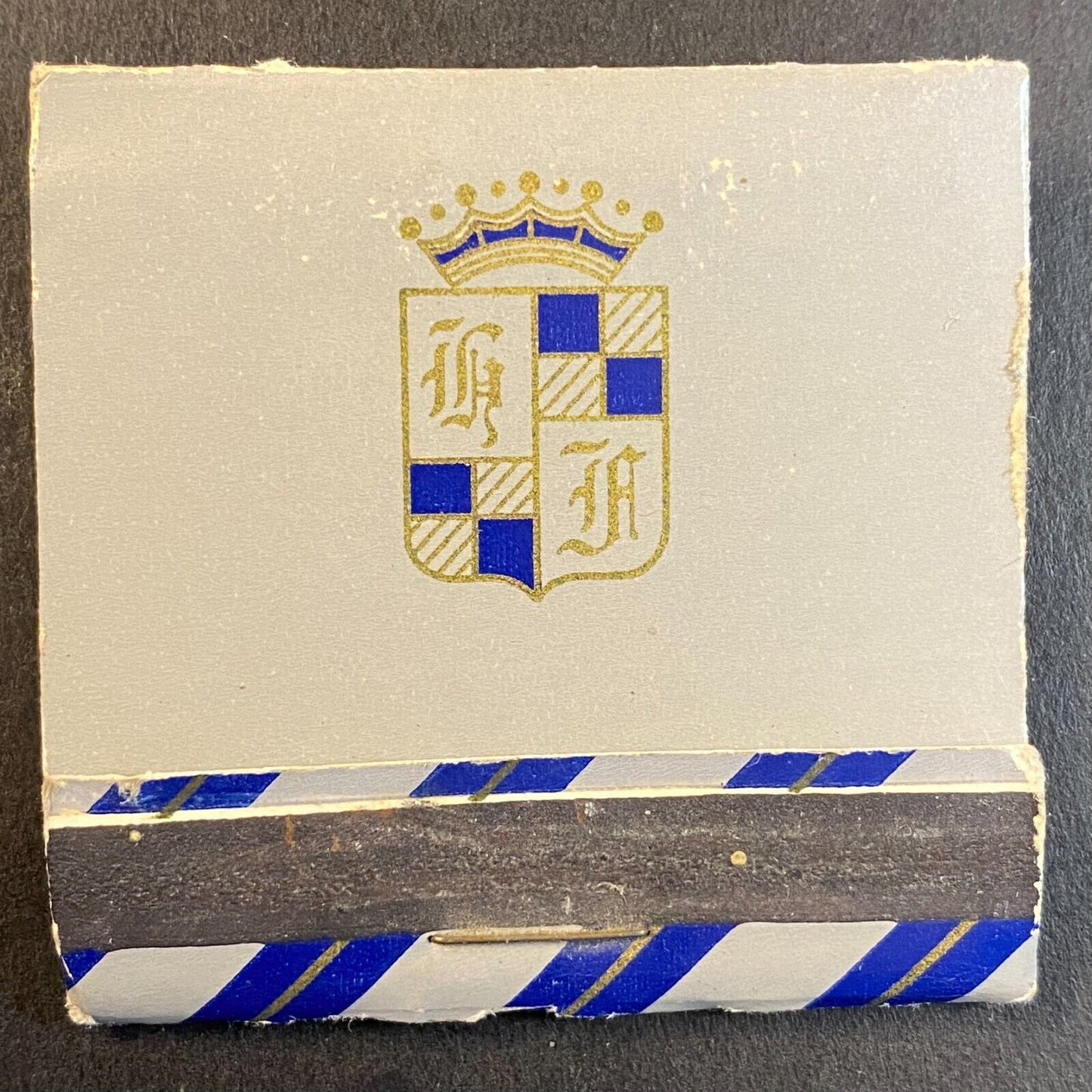 Hotel Finlen Butte, MT Near Full 30-strk (-5) Matchbook 1960's-73