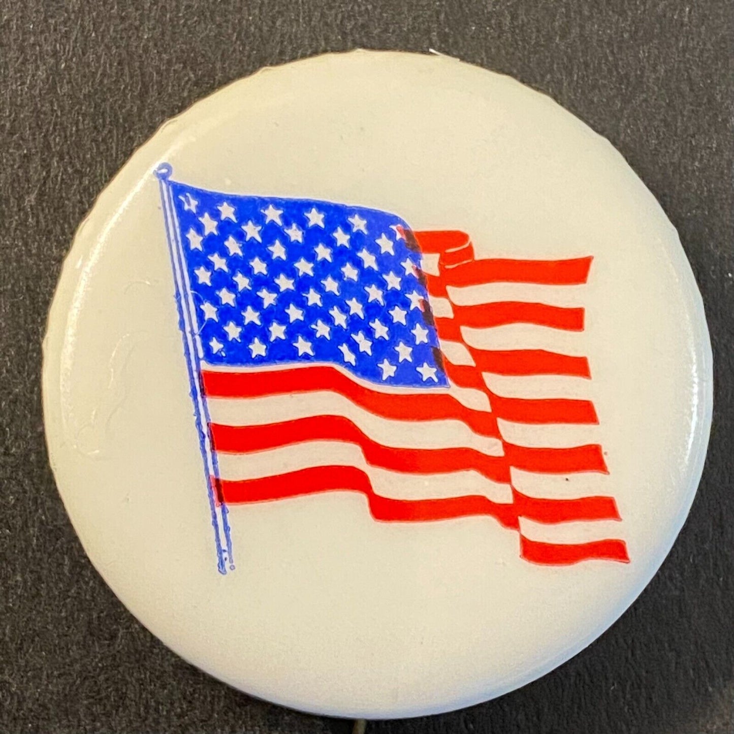 American Flag Patriotic Steel Pinback 1 1/8" c1975-85 VGC
