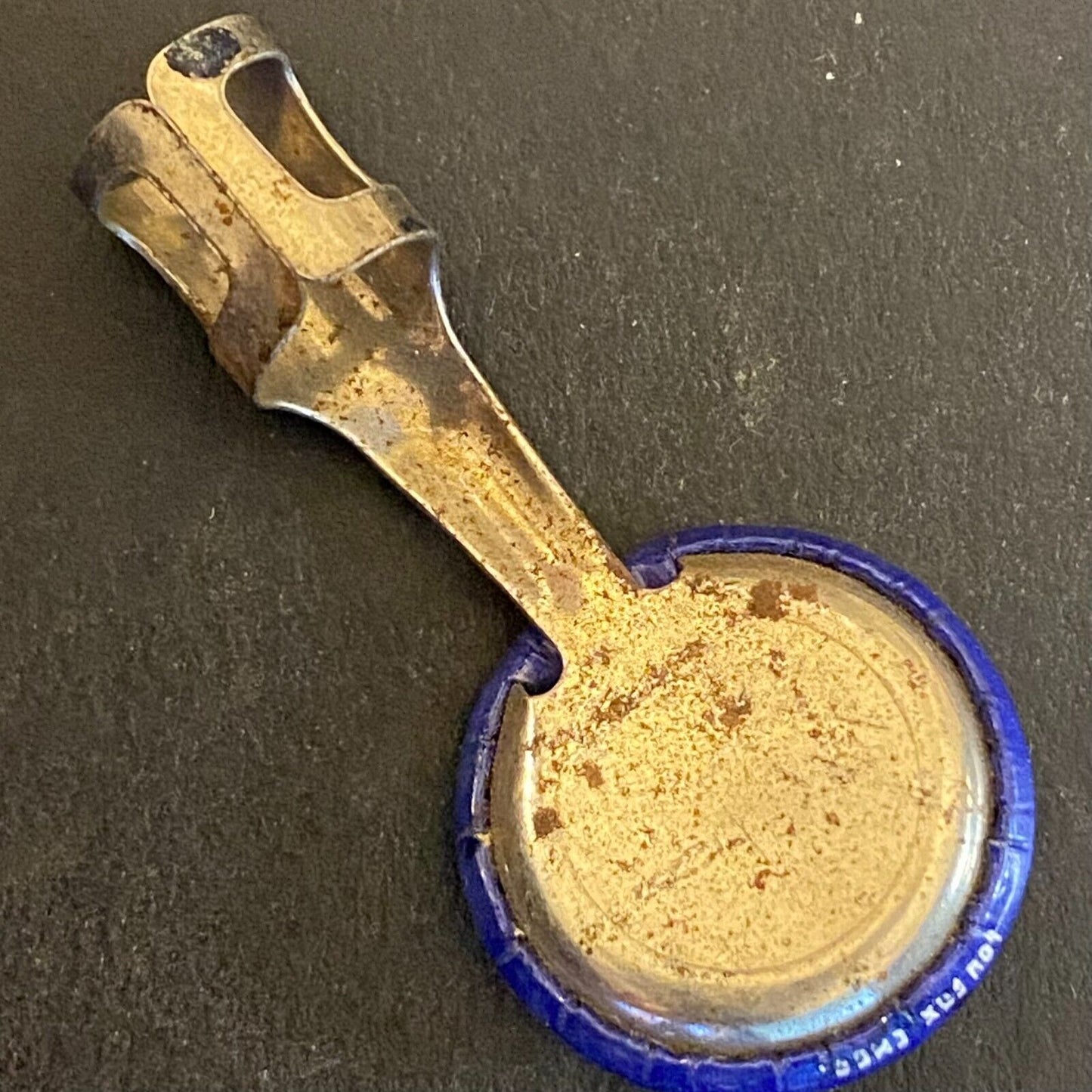 Morton's Salt "It Pours" c1925-35 Pencil Collar Topper 18mm