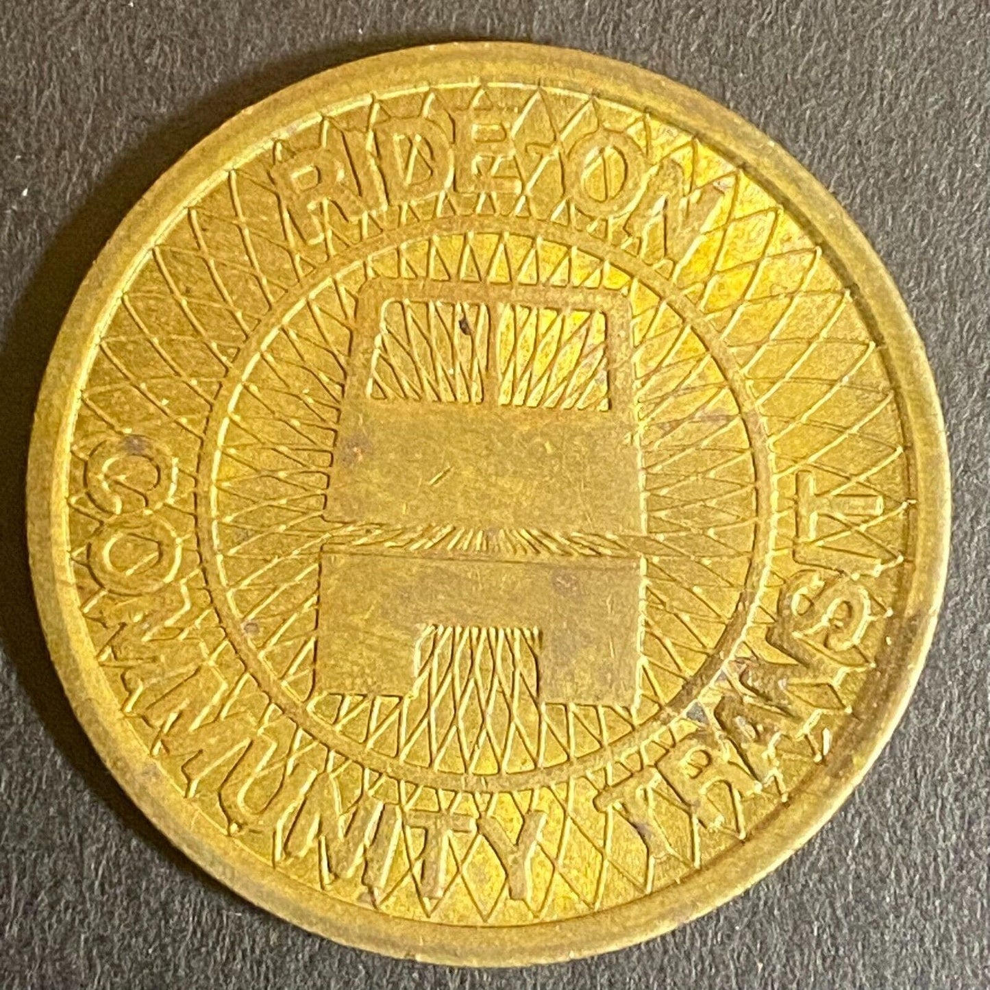 Montgomery County Maryland G/F One Ride-On Fare Brass Bus Transit Token 29mm