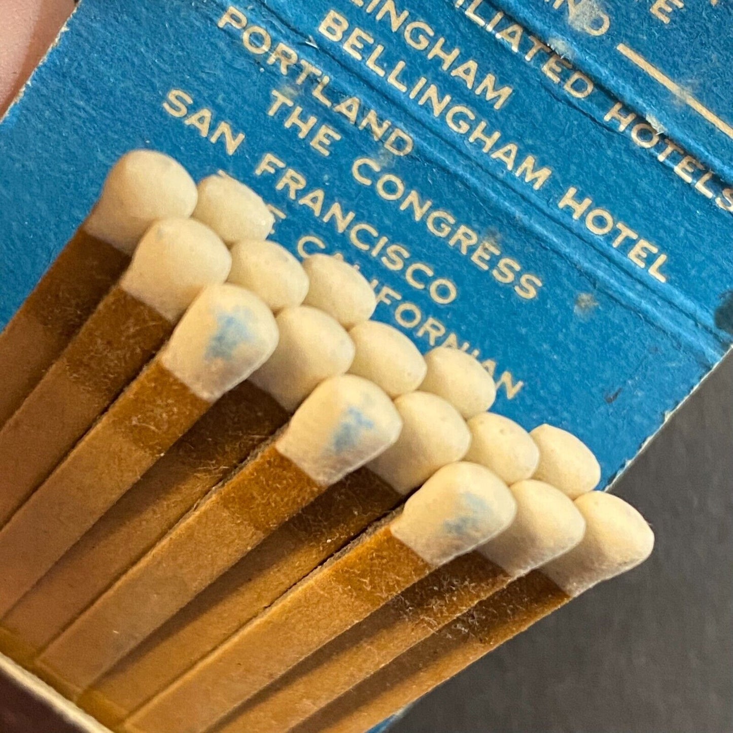 Waldorf Hotel Seattle, WA Near Full (-4) Matchbook c1950's-60's