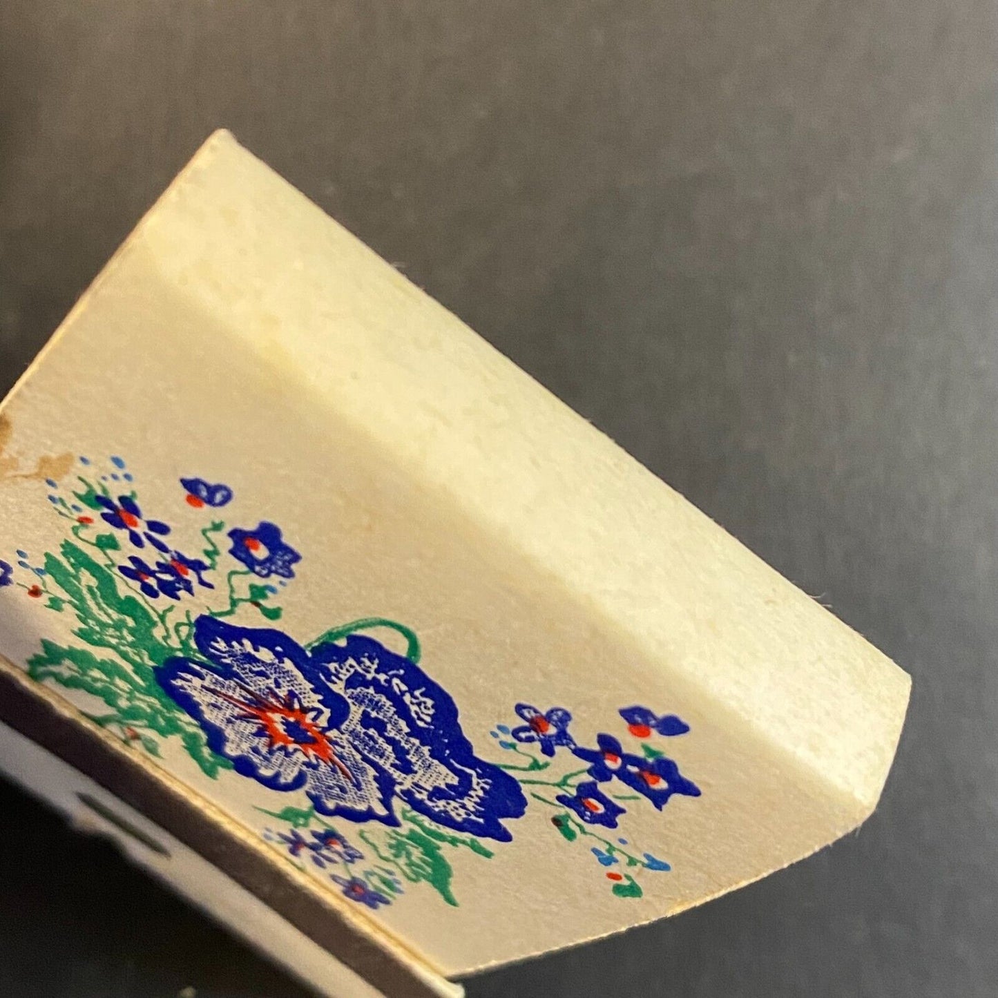 Floral Art Generic (No Company) D.D. Bean & Sons Full Matchbook c1960's-73