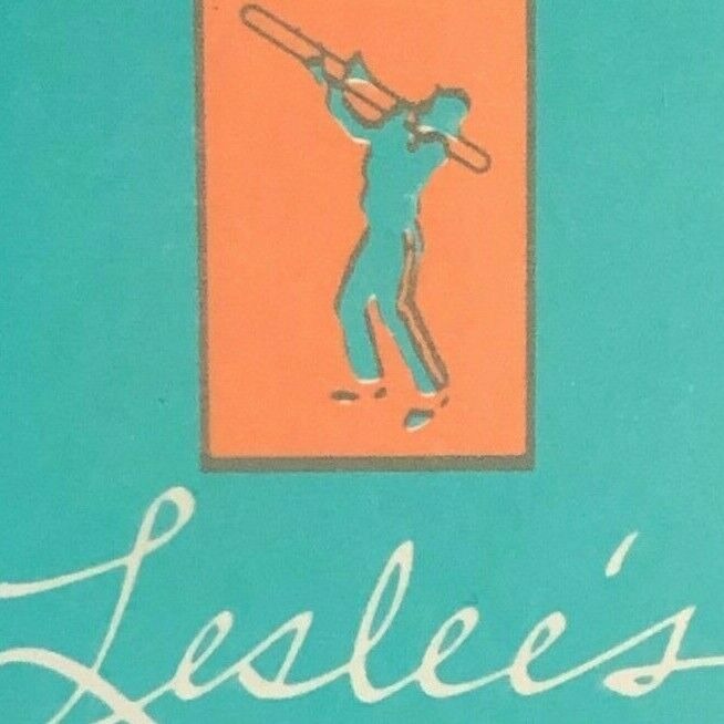 Leslee's Restaurant Evanston, IL c1970's-80's Full Matchbook