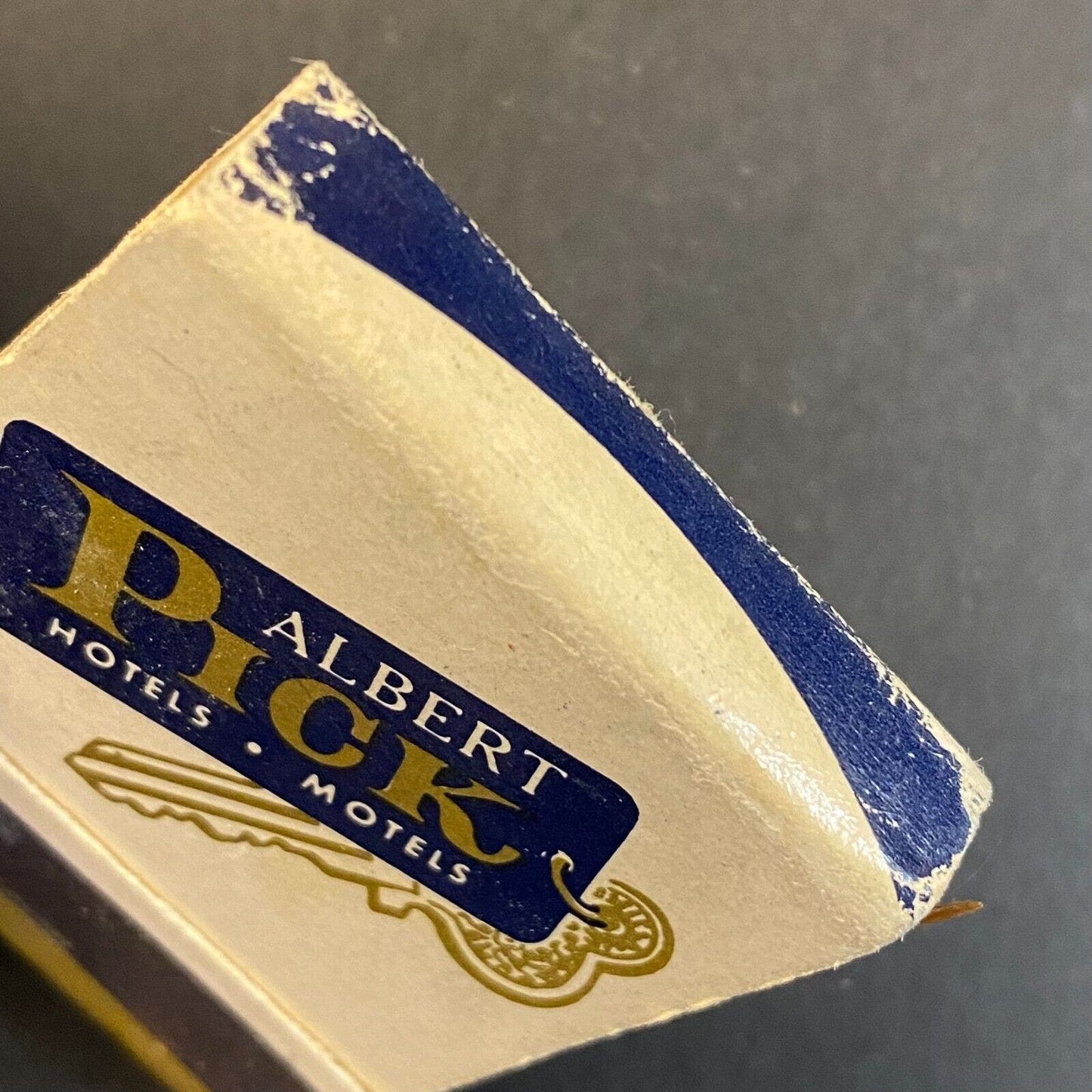Albert Pick Hotels Motels c1960's-73 Full Matchbook