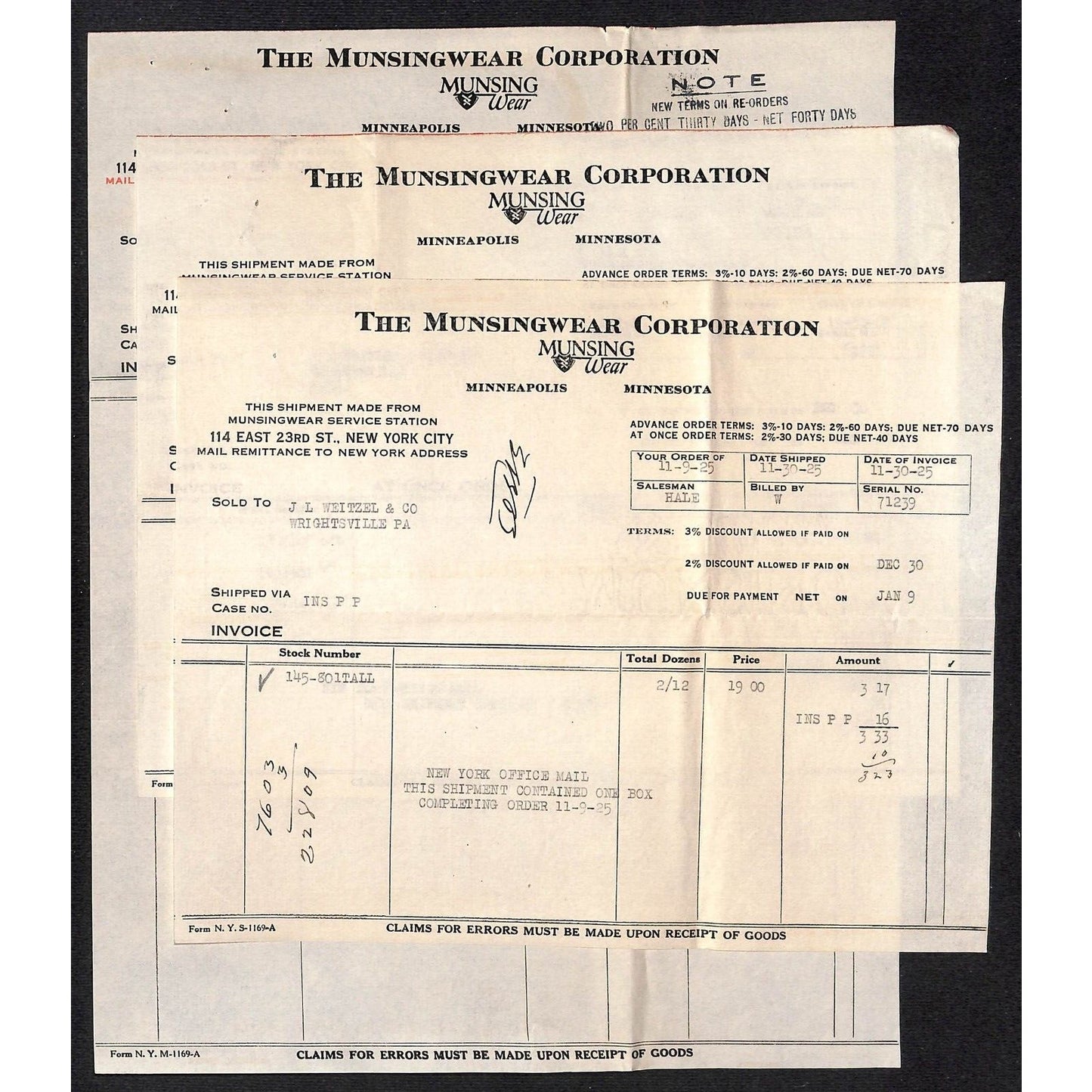 Munsingwear Munsing Wear (Underwear) 23rd St. NYC 1925 3 Billheads + Cover