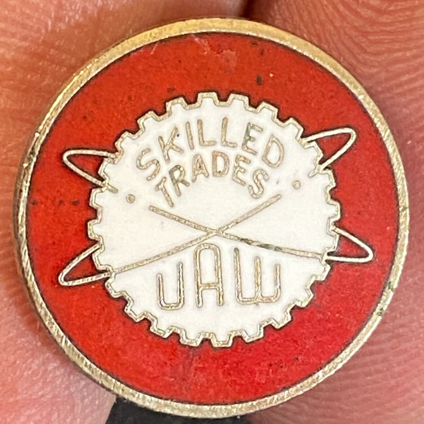 UAW Skilled Trade Colored Enameled Lapel Pin w/ "Atom Art" 17mm