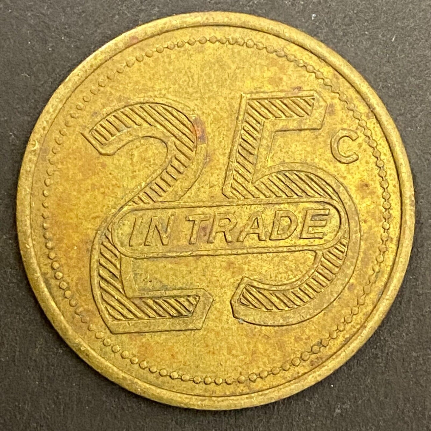 Fort Polk NCO Open Mess G/F 25¢ in Trade Token Brass Louisiana 28mm (#4)