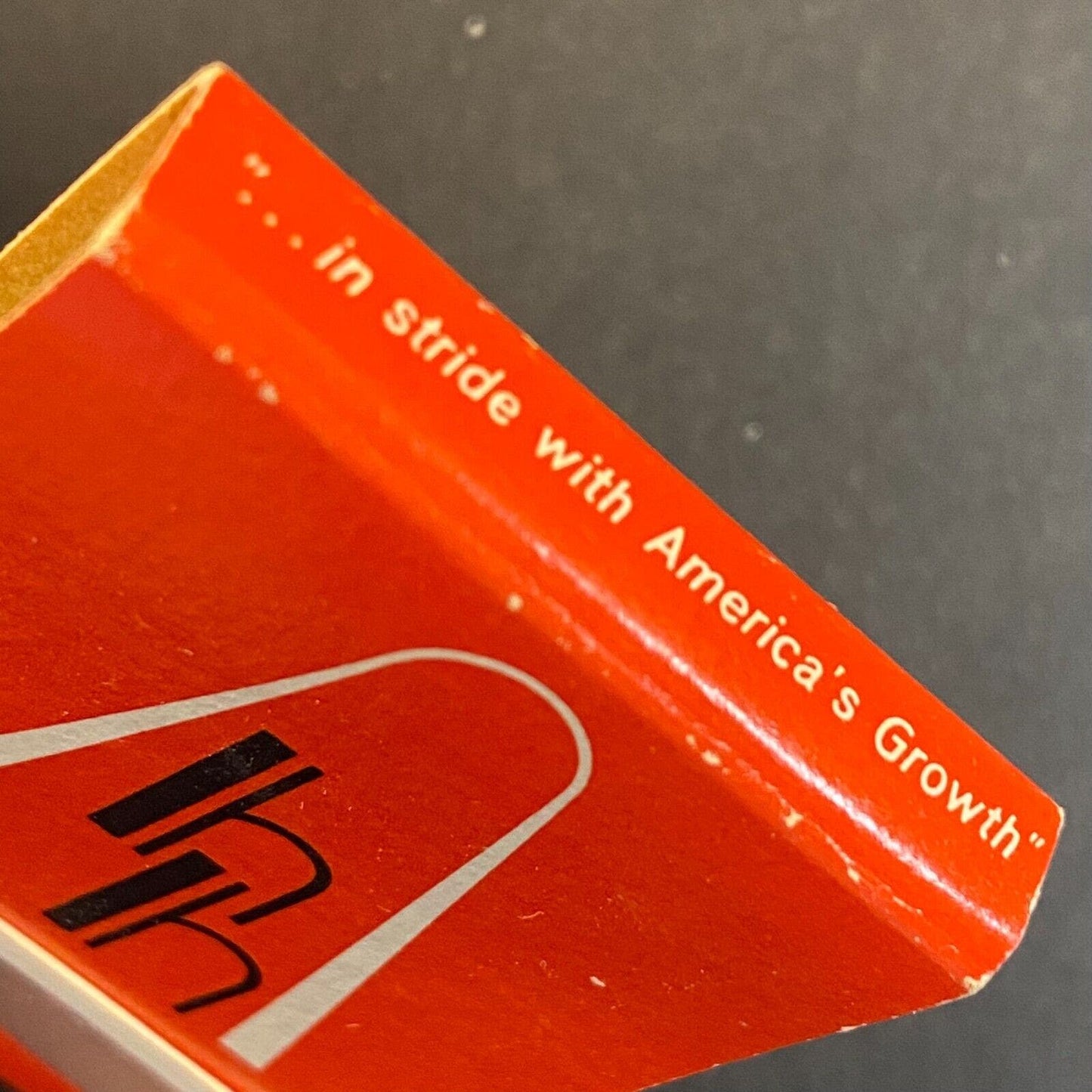 Hyatt House Fly-In Hotels c1962 Full Matchbook Man w/ Umbrella Rain