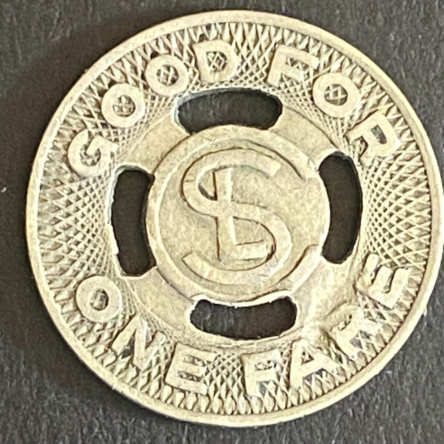 Chicago Surface Lines CSL G/F One Fare Transit Token 16mm VGC