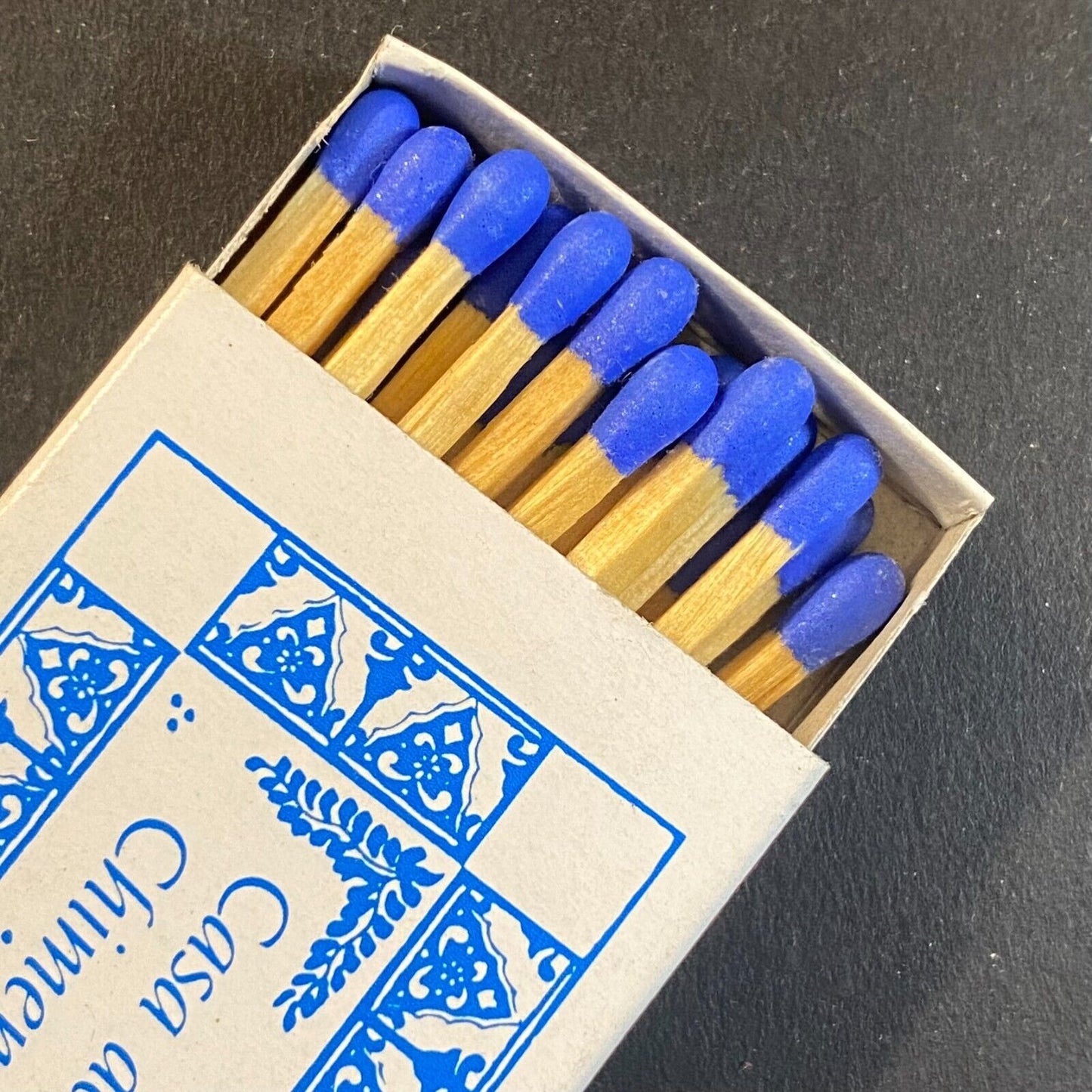 Casa de las Chimeneas Taos, NM Vintage Matchbox VGC Scarce