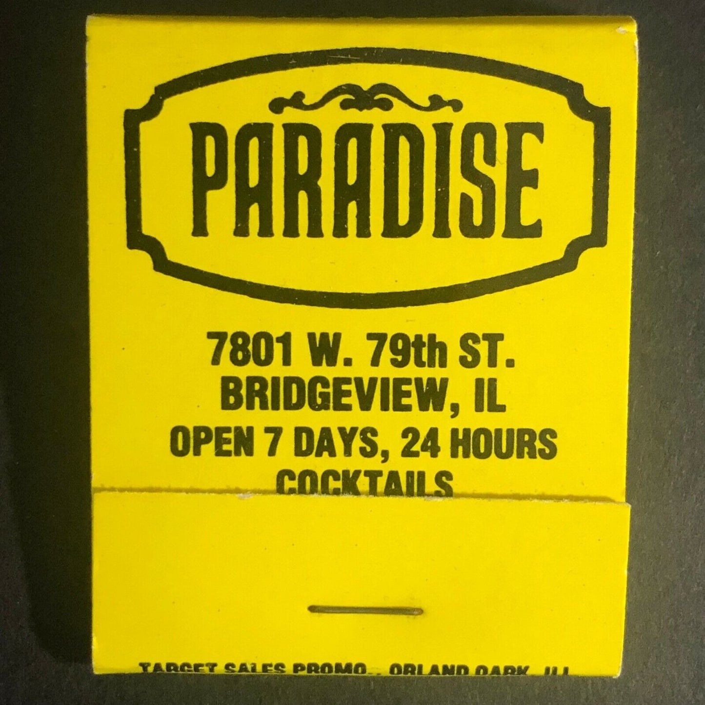 Bridgeview IL Paradise Restaurant c1970's-80's Full Matchbook