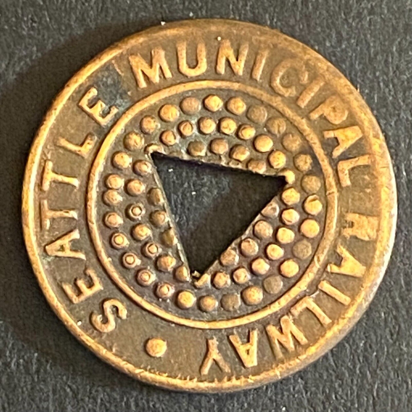 Seattle Municipal Railway Full Fare Transit Token w/ Triangle Cutout 16mm