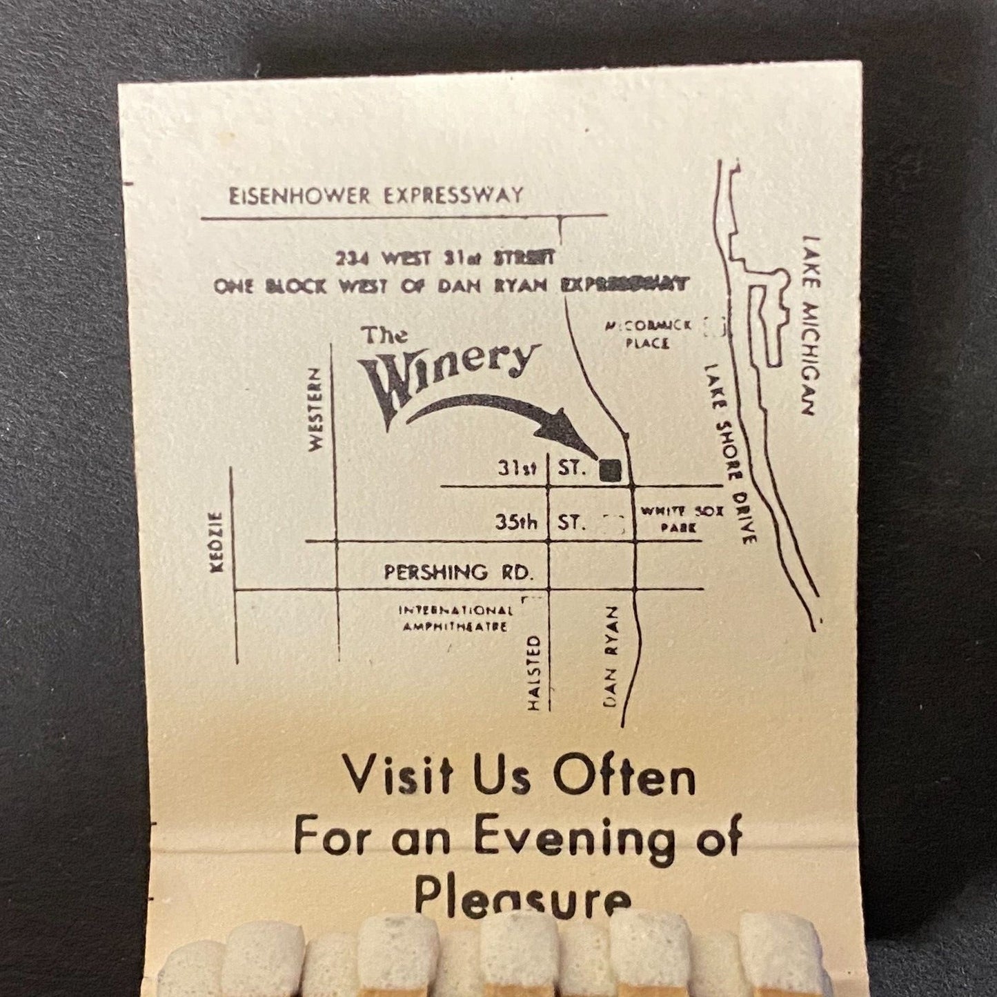 "The Winery" Restaurant Chicago Full Matchbook c1960's-74 Scarce VGC