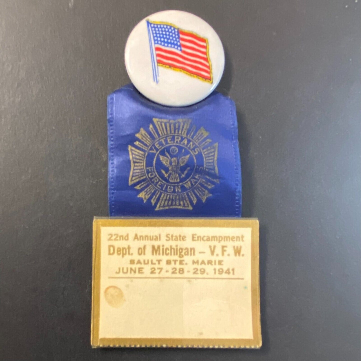 1941 Dept. of Michigan VFW 22nd Annual State Encampment Flag Ribbon Pinback VGC