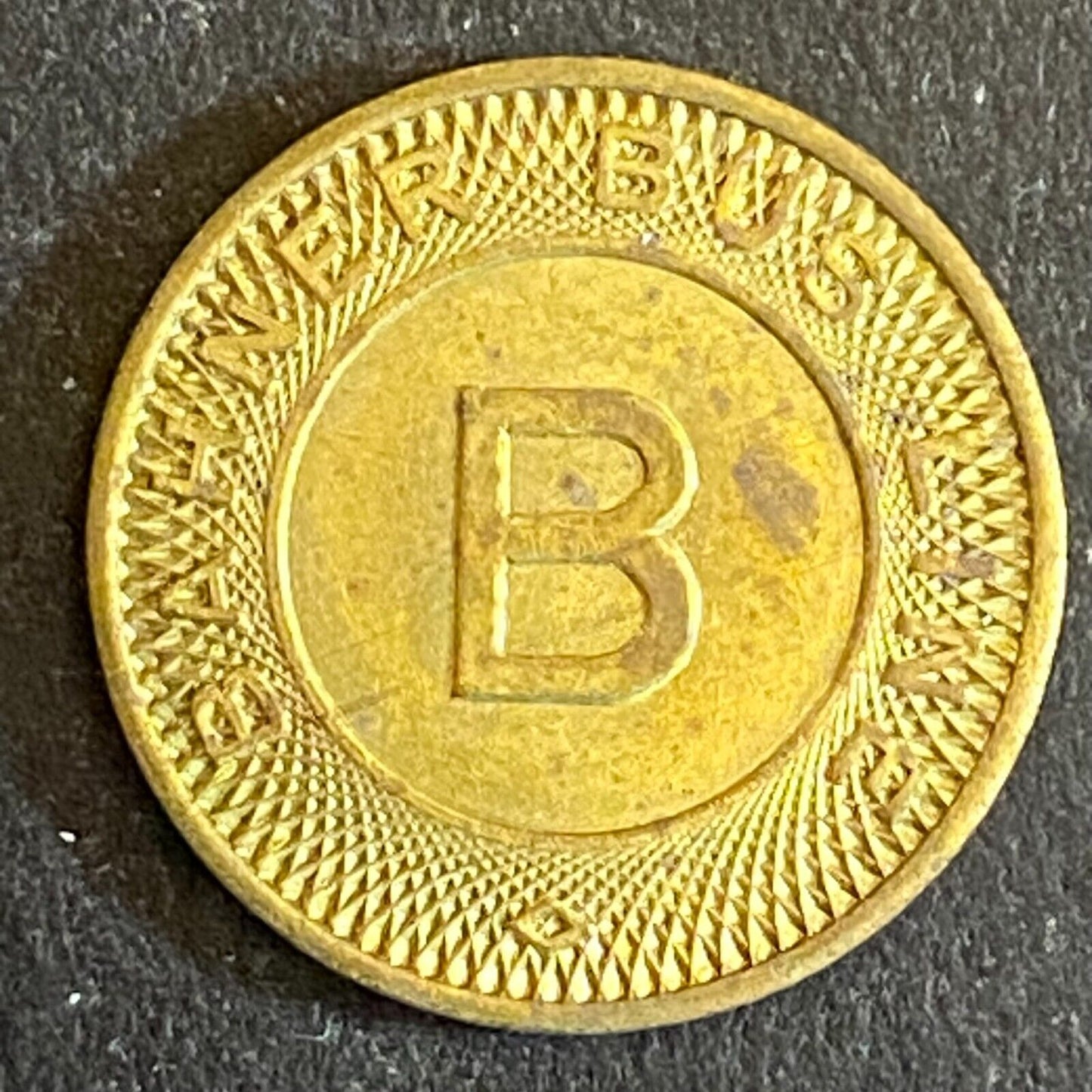 Bahner Bus Line (Williston ND) G/F One Fare Transit Token "B" c1953 16mm