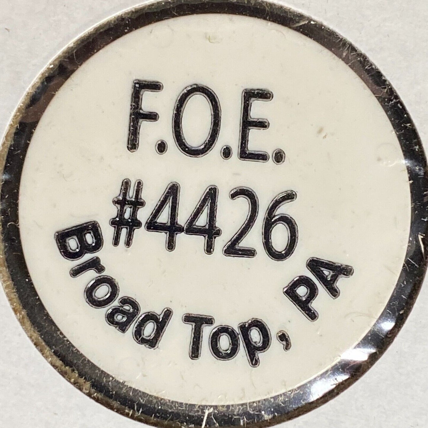 Broad Top, PA F.O.E. Aerie 4426 Plastic Drink Token G/F One Can of Soda WHT
