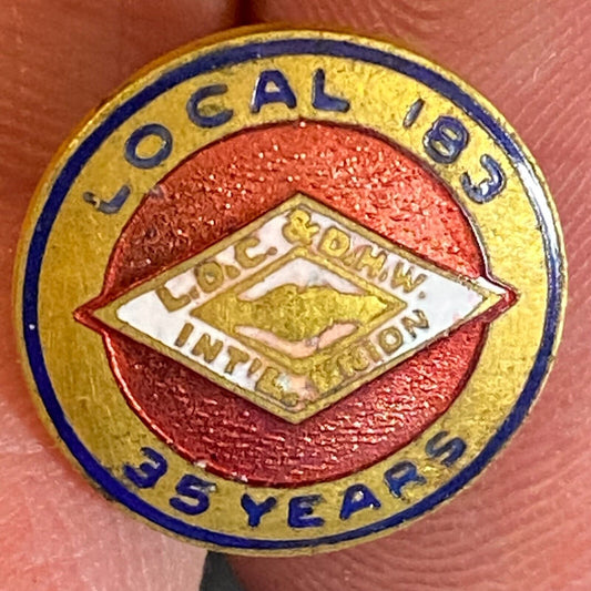 L.O.C. & D.H.W. Int'l Union 35 Years Handshake Color Enameled Lapel Pin 14mm