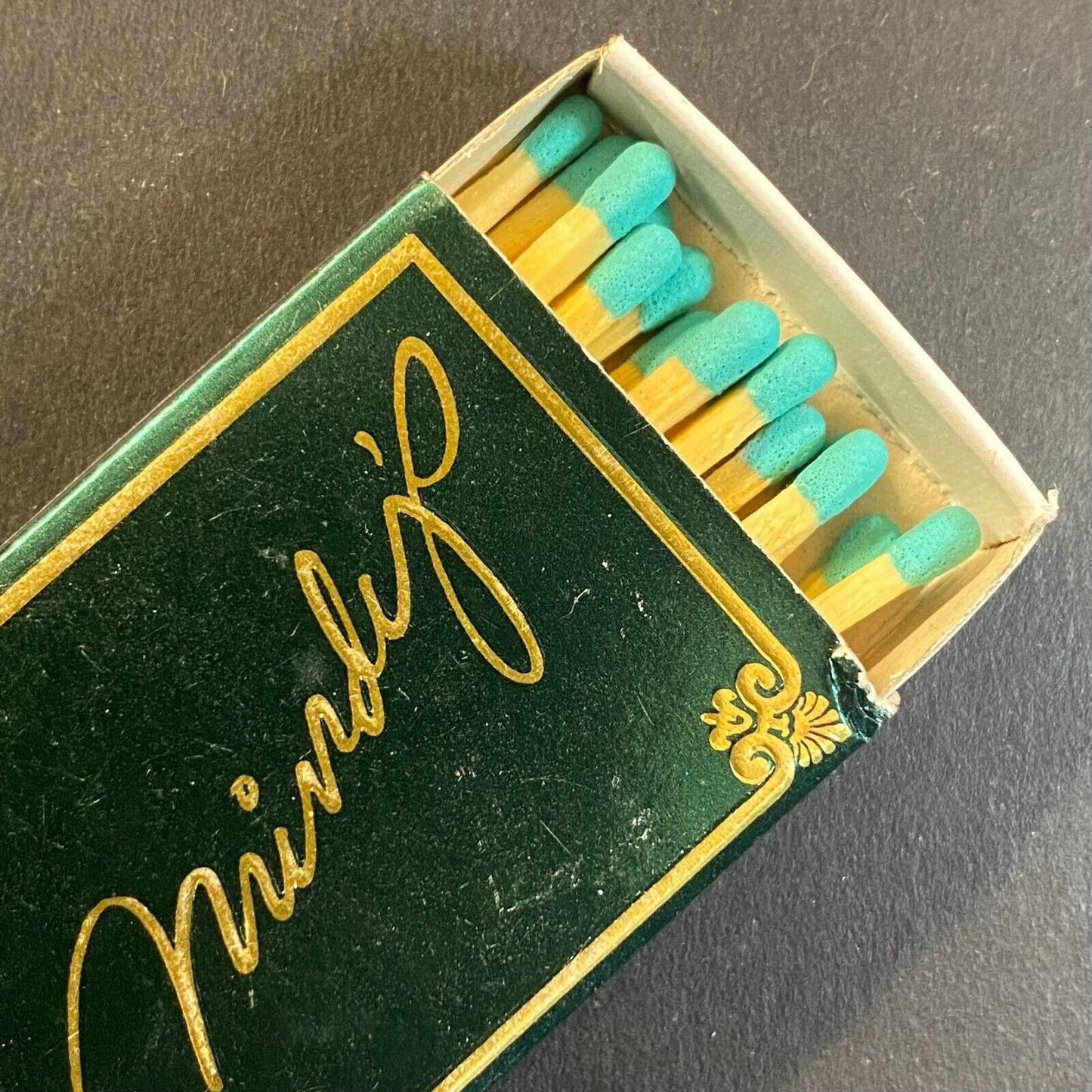 Mindy's The Harley of New York (Helmsley Hotel 1981-85) Vintage Matchbox Scarce
