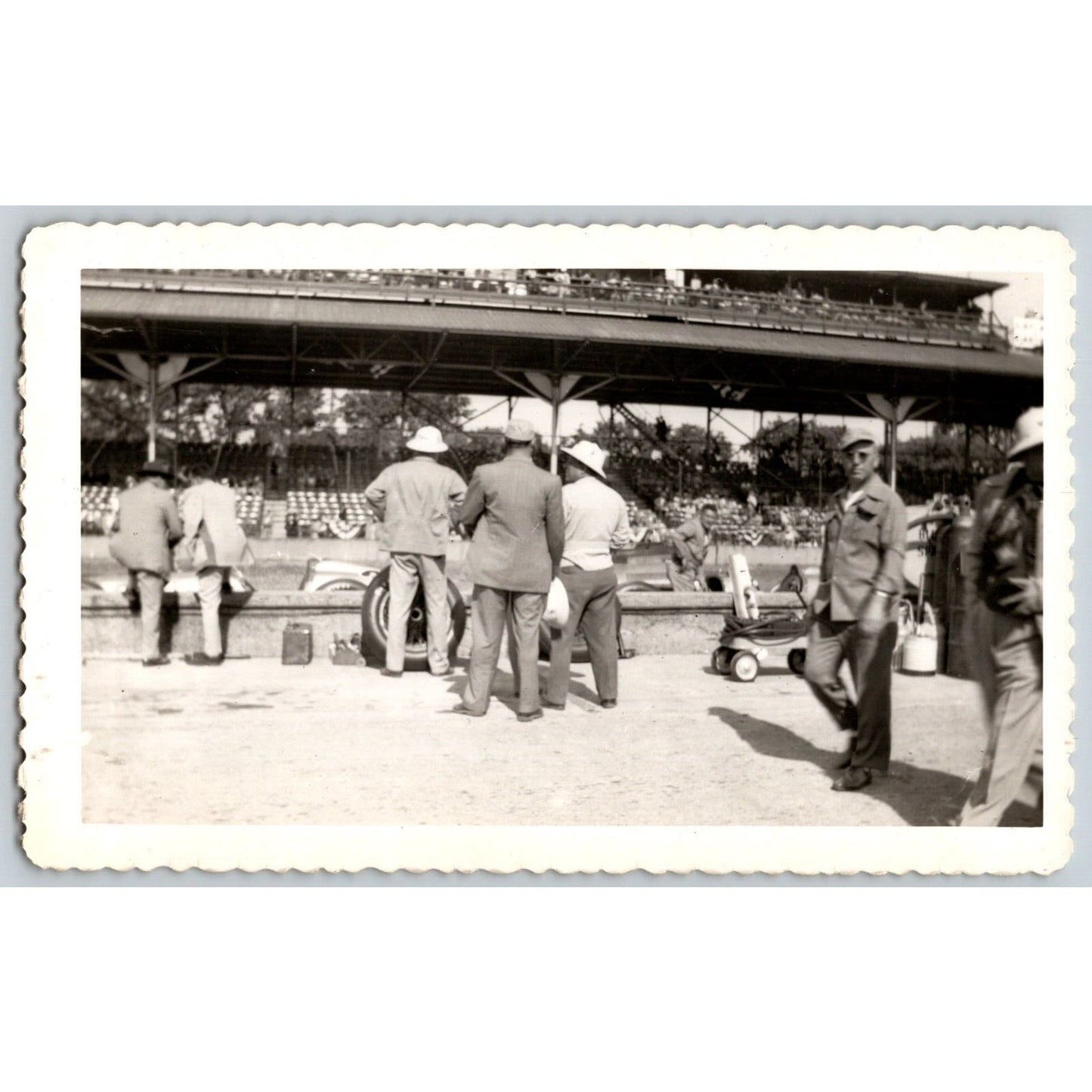Indianapolis Motor Speedway 1950? 3.5" x 5.75" IMS Photo VGC - Stamped McGregor*