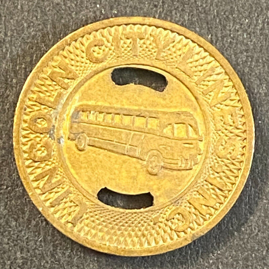 Lincoln City Lines Inc. Neb. G/F One School Fare Transit Bus Token Brass 16mm