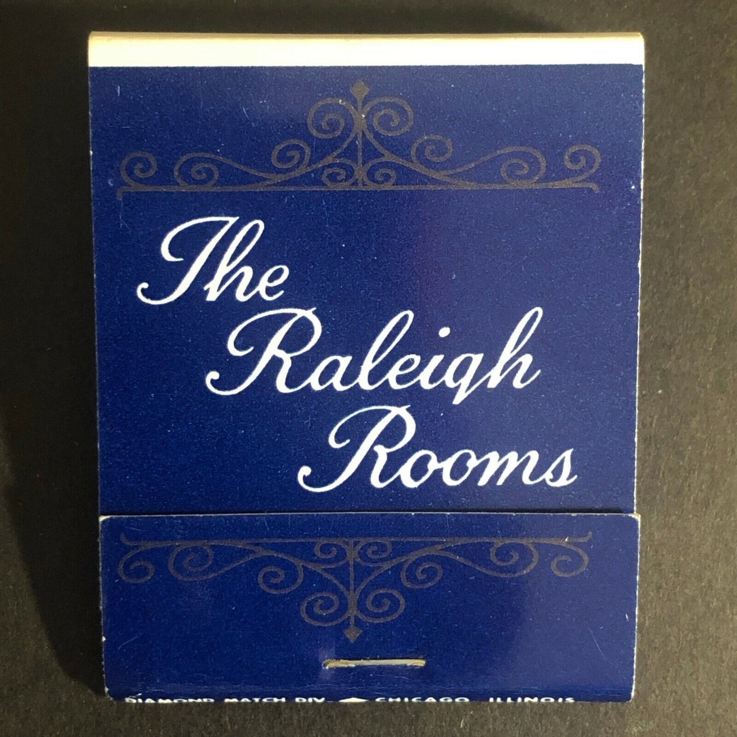 The Drake Chicago "Raleigh Rooms" c1970's Full Matchbook