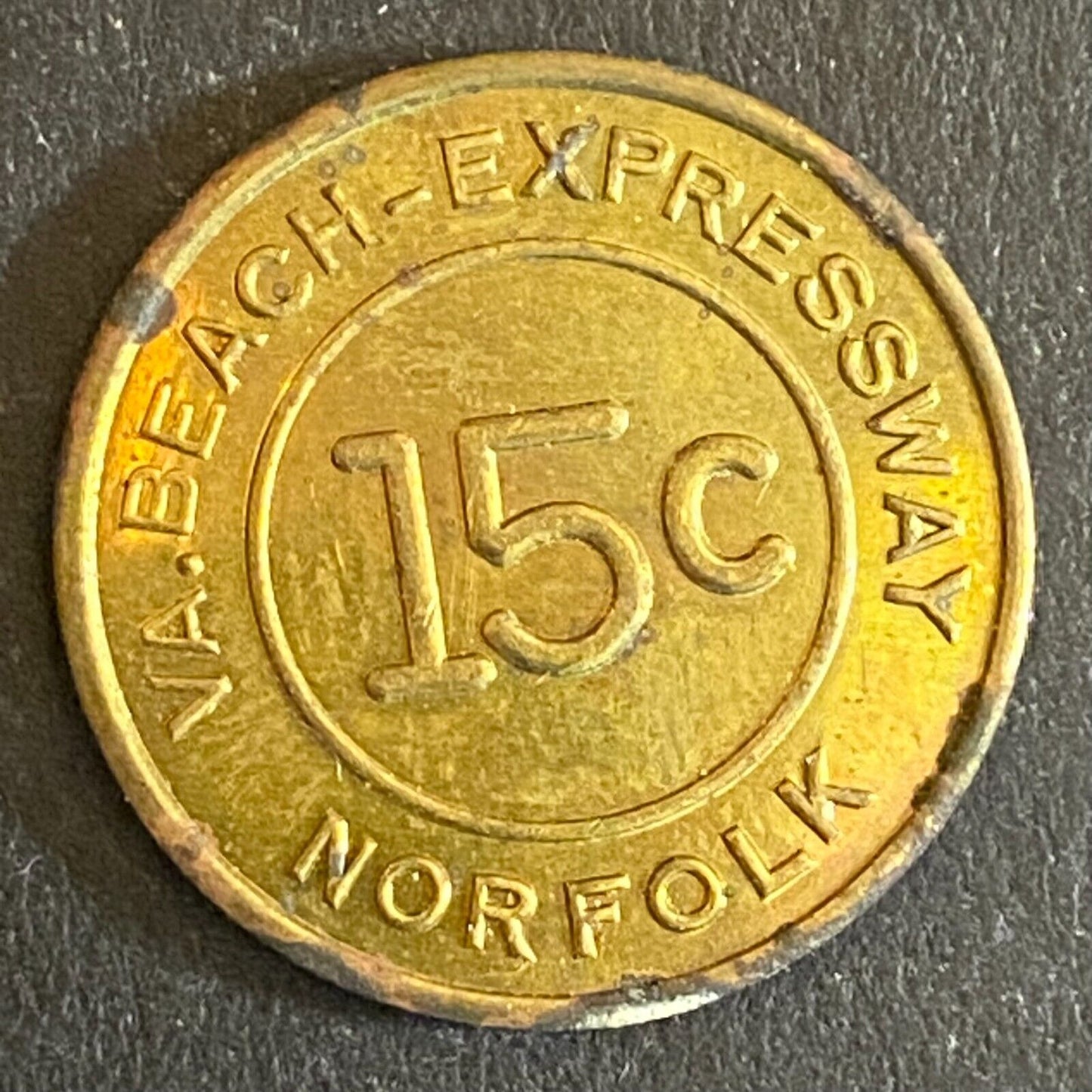 VA. Beach Expressway Norfolk Virginia Brass 15¢ Transit Token 20mm