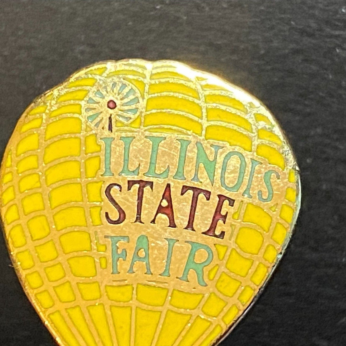 Illinois State Fair Enameled Lapel Pin Yellow Hot Air Balloon 25mm VGC