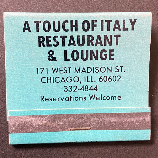 A Touch of Italy Restaurant & Lounge Chicago Near Full (-1) Matchbook c1968-74