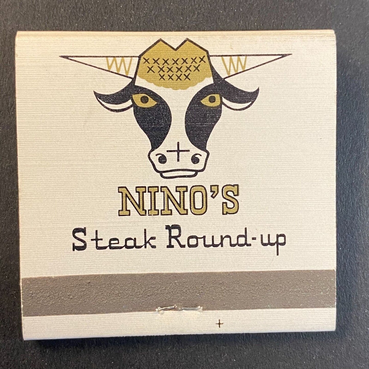 Nino's Steak Round-Up Restaurants Wisconsin c1974-80's Full Matchbook VGC