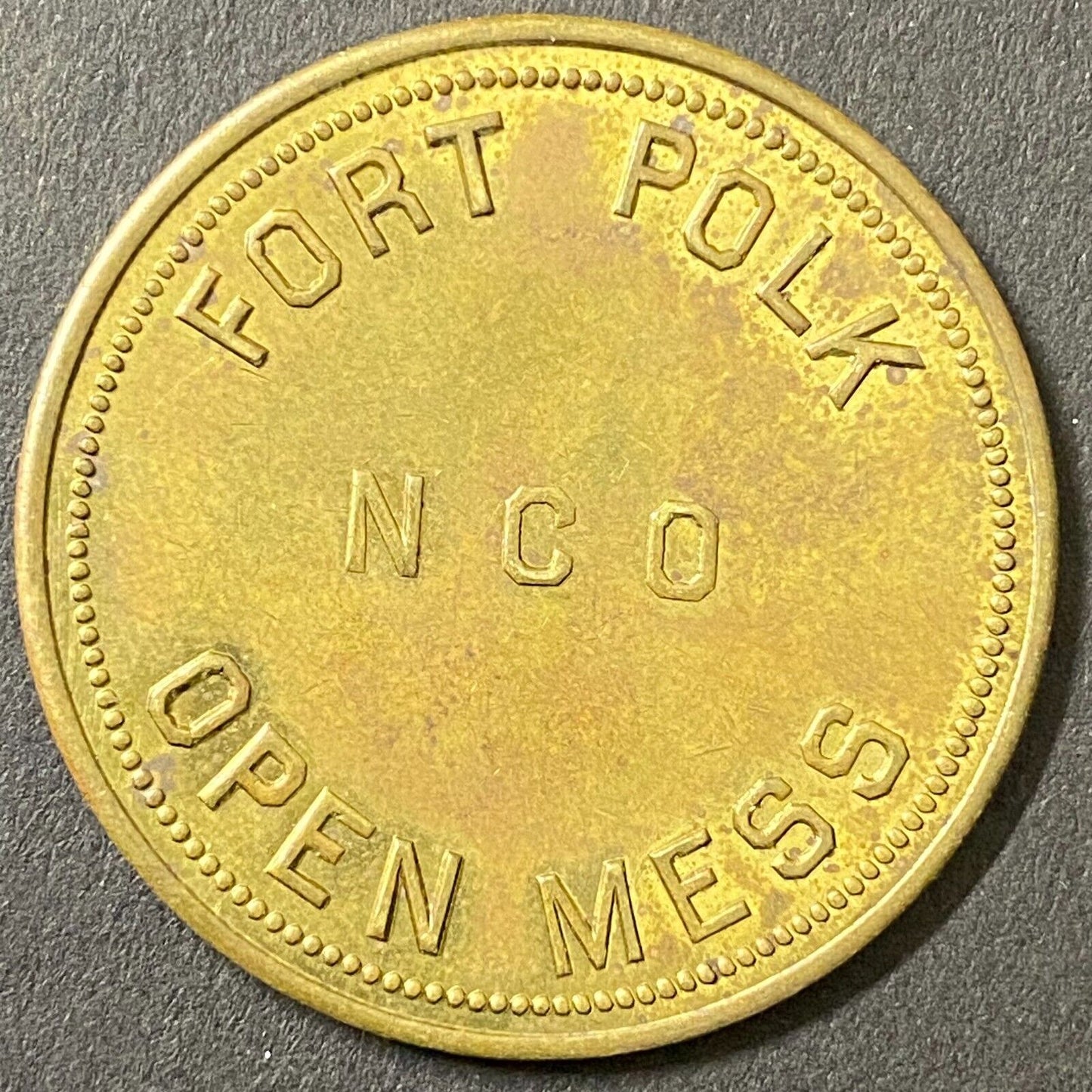 Fort Polk NCO Open Mess G/F $1 in Trade Token Brass Louisiana 35mm (#1)