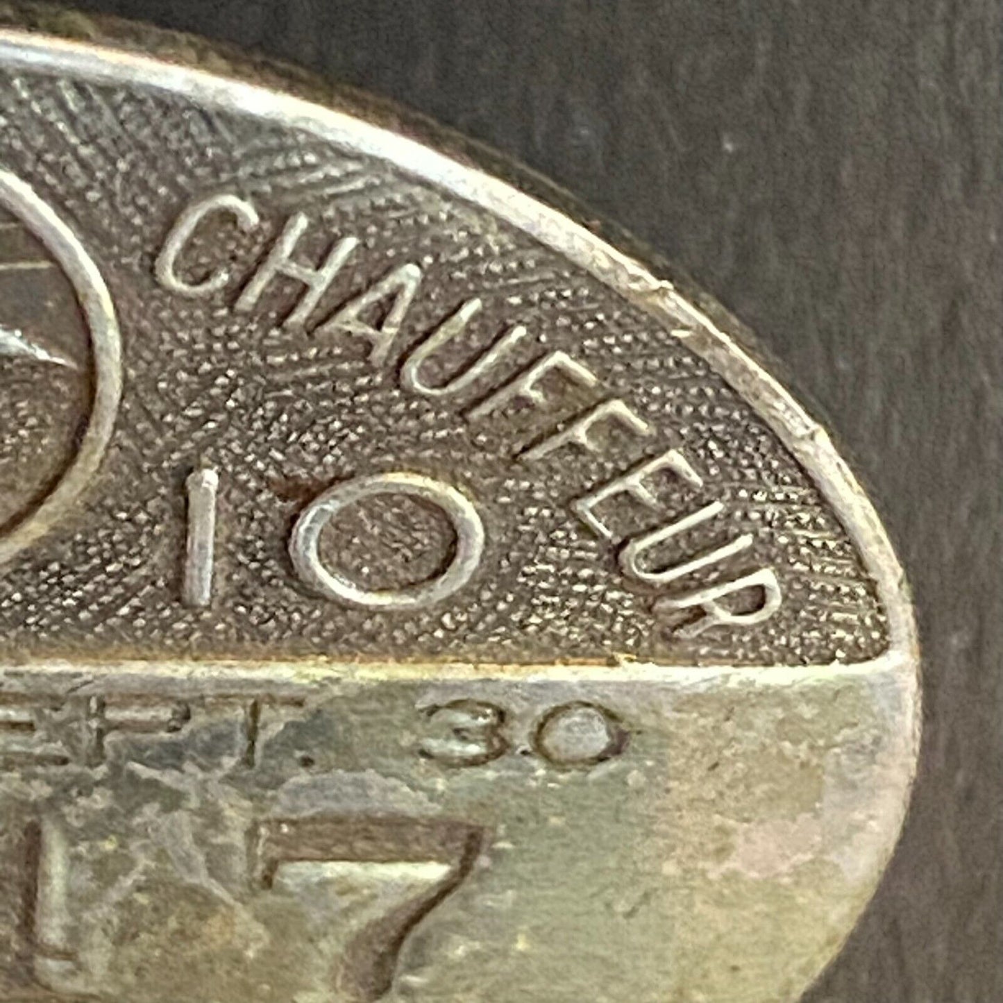 1947 Ohio Registered / Licensed Driver Chauffeur Metal Pin Back Badge #38798