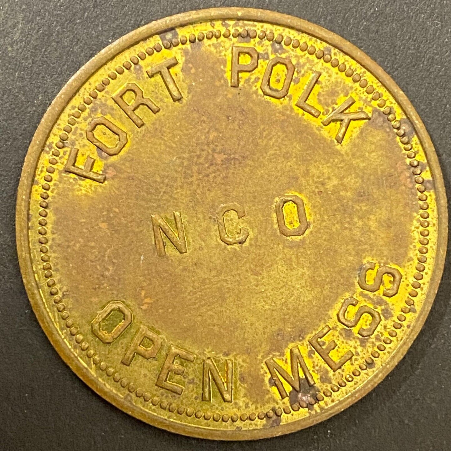 Fort Polk NCO Open Mess G/F $1 in Trade Token Brass Louisiana 35mm (#8)