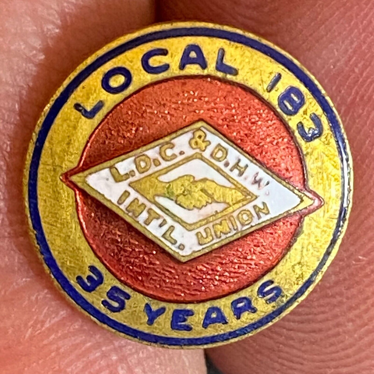L.O.C. & D.H.W. Int'l Union 35 Years - Handshake Color Enameled Lapel Pin 14mm