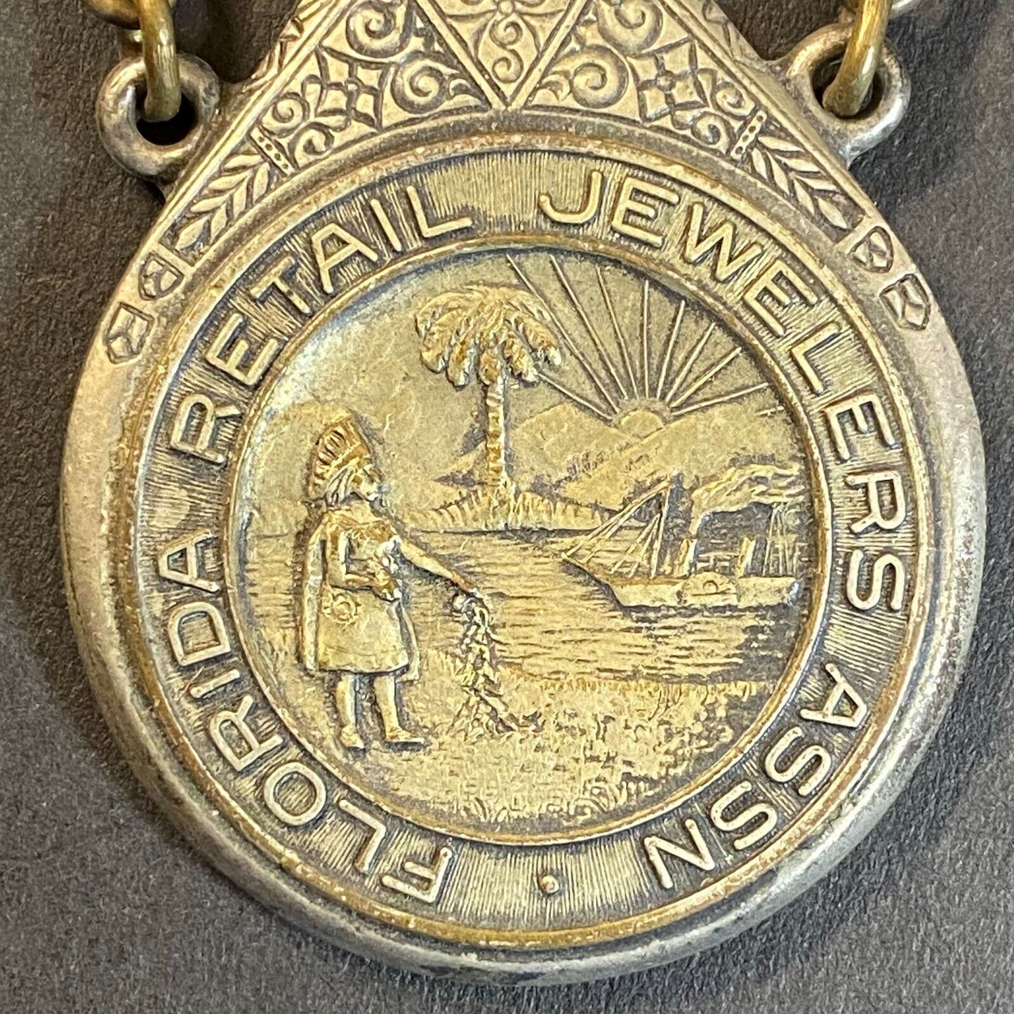 Florida Retail Jewelers Ass'n Medal Pinback Pin c1930's-40's 33mm / Robbins Co.