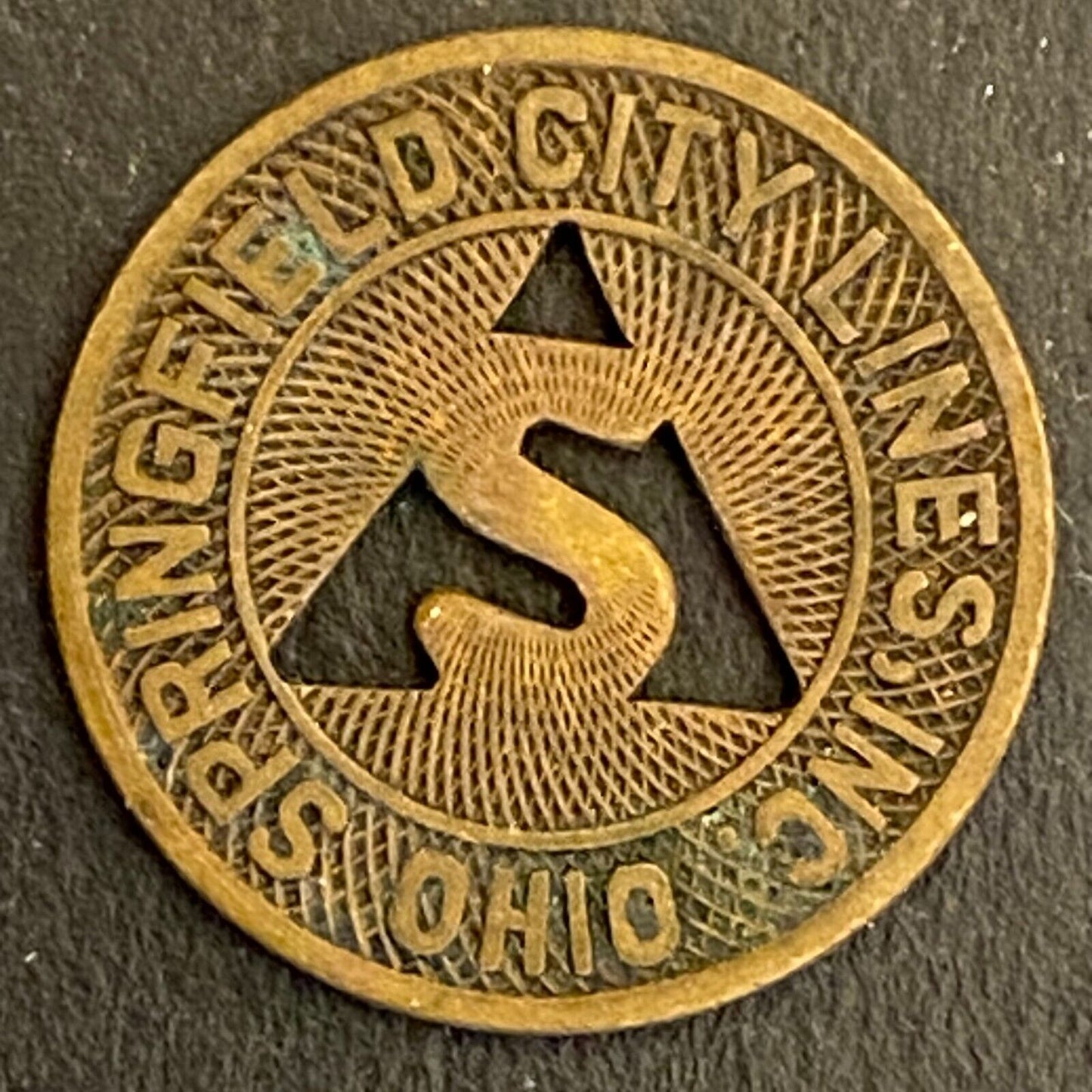 Springfield City Lines Ohio G/F One Fare "S" Triangle Transit Token 16mm (#2)