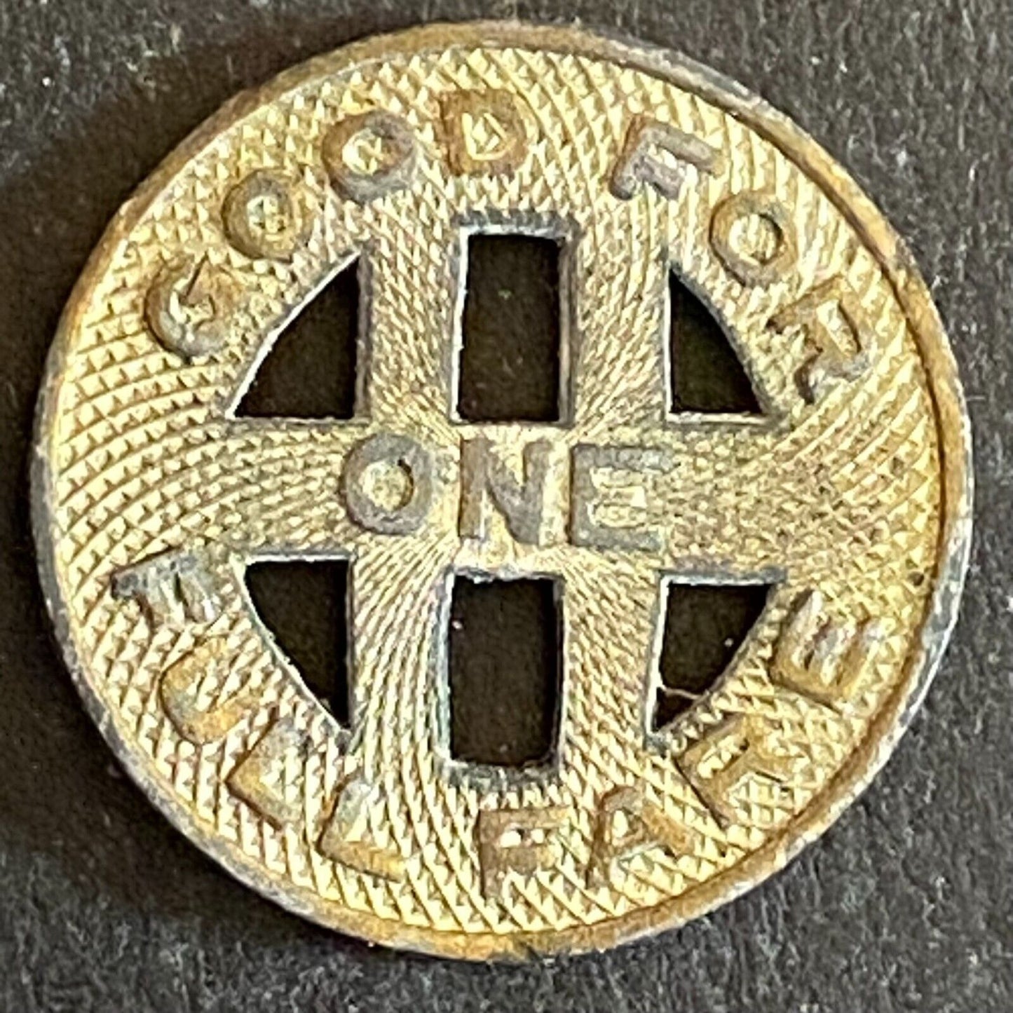 Honolulu Rapid Transit Co. 1924 G/F One Full Fare Transit Token 16mm (#4)
