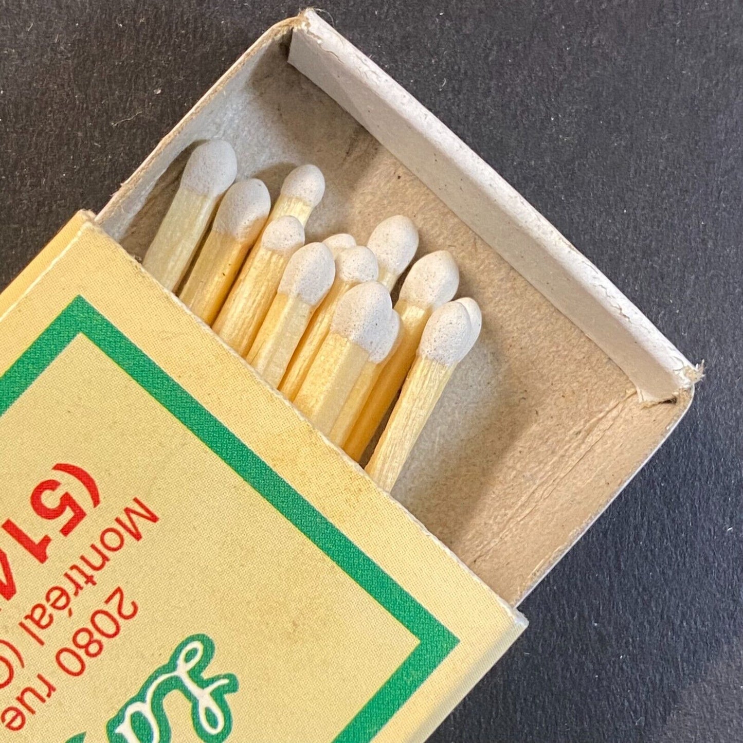 La Pizzella Restaurant Montreal Quebec Vintage Matchbox Scarce VGC