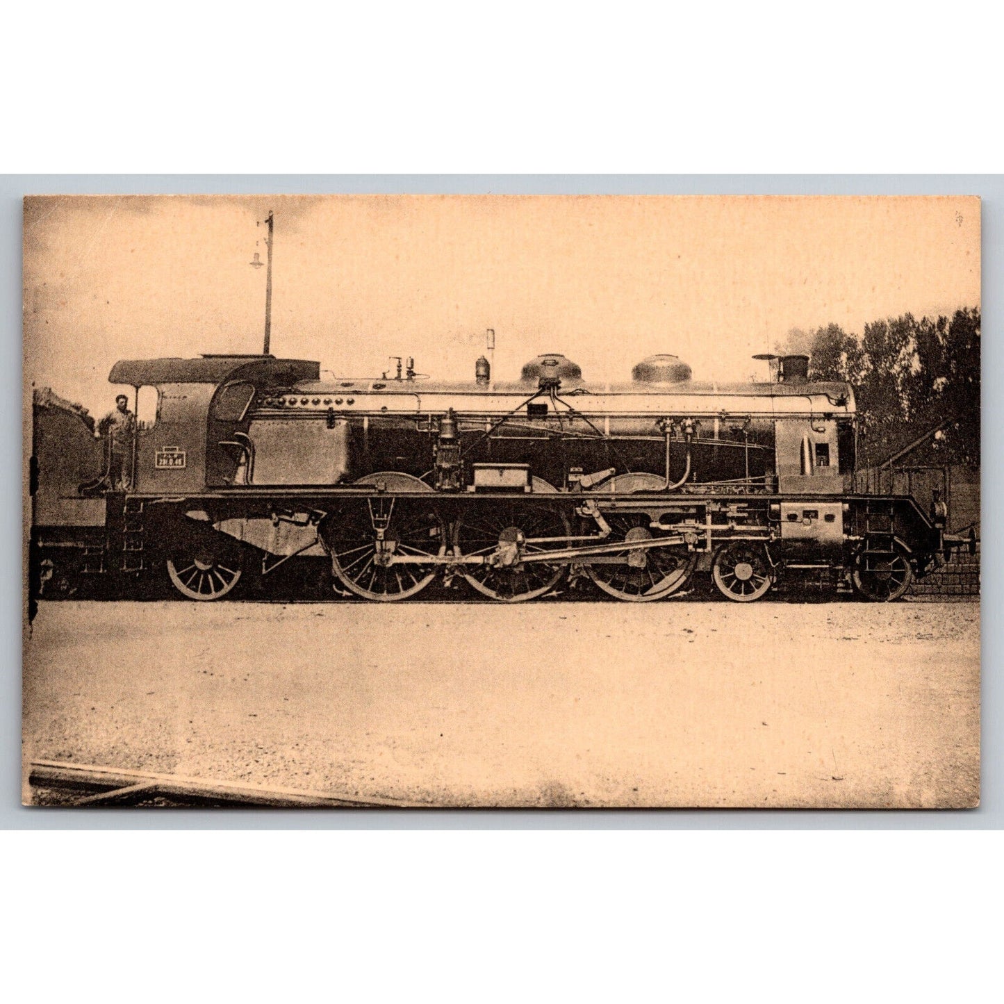 French Railroad RPPC* Postcard Machine 231 D 48 Series 231 D - 230 c1920 H.M.P.
