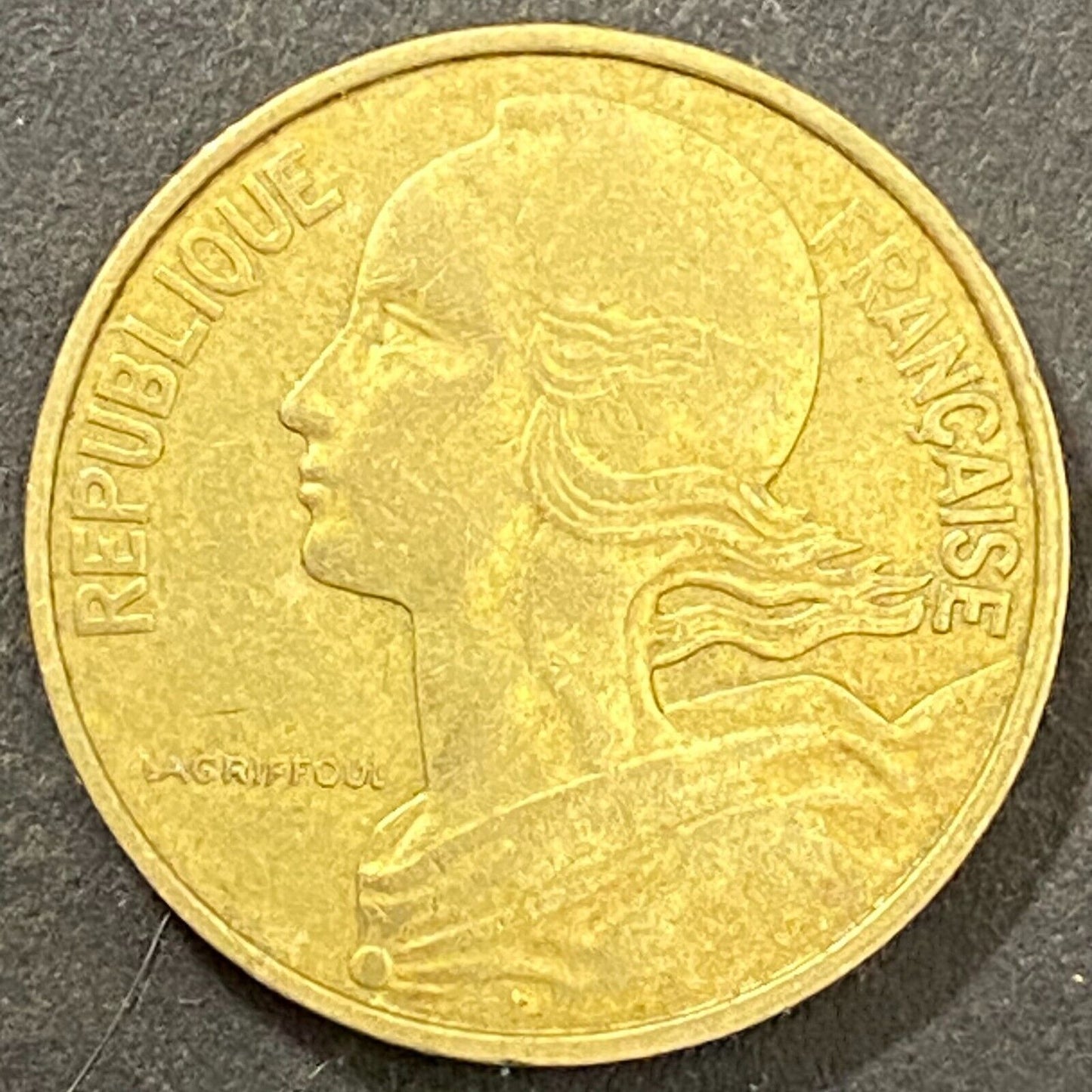 1979 French Republique Francaise 10 Centimes Pre-Euro Coin 20mm