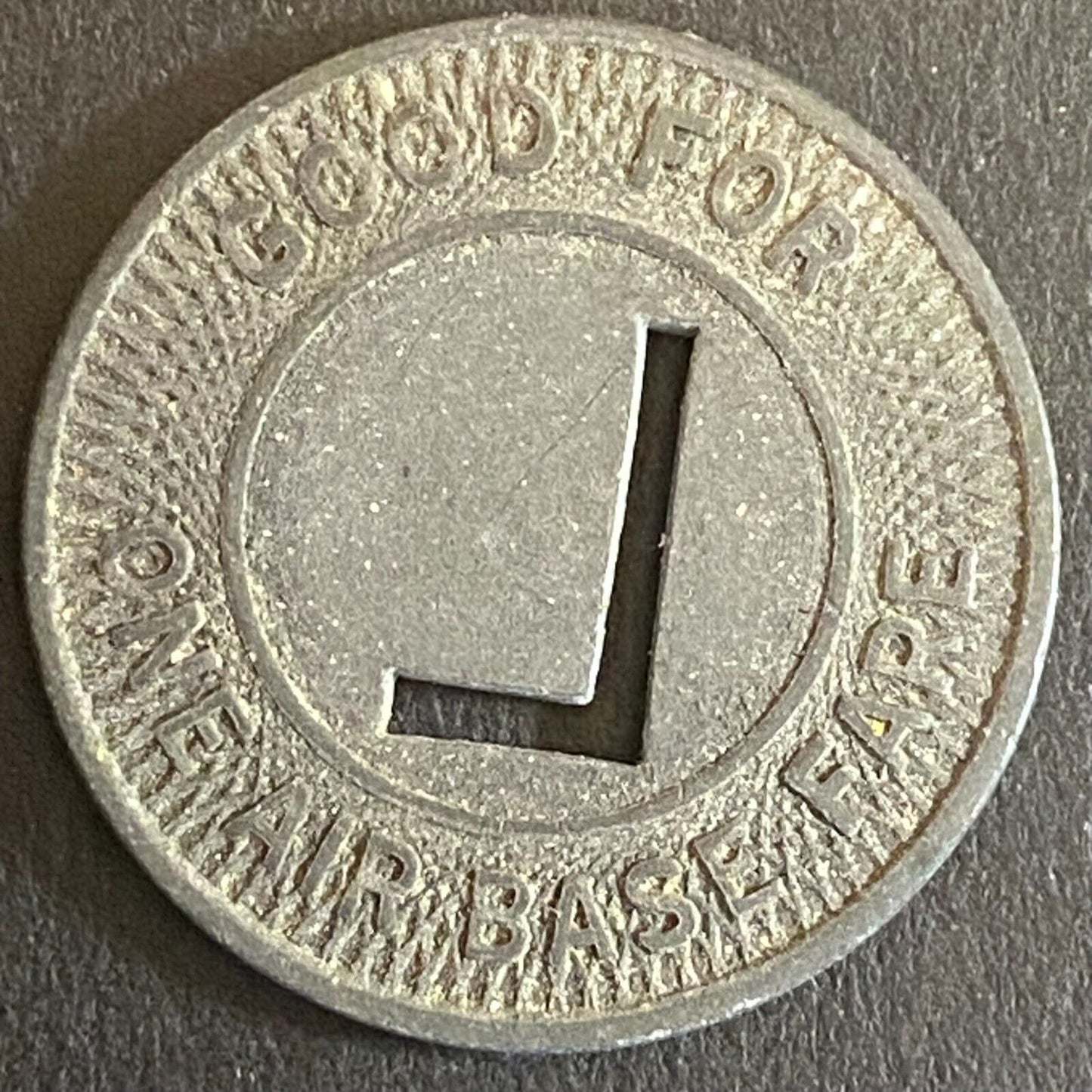 Lincoln Traction Company G/F One Air Base Fare Zinc Transit Token c1943 22.7mm