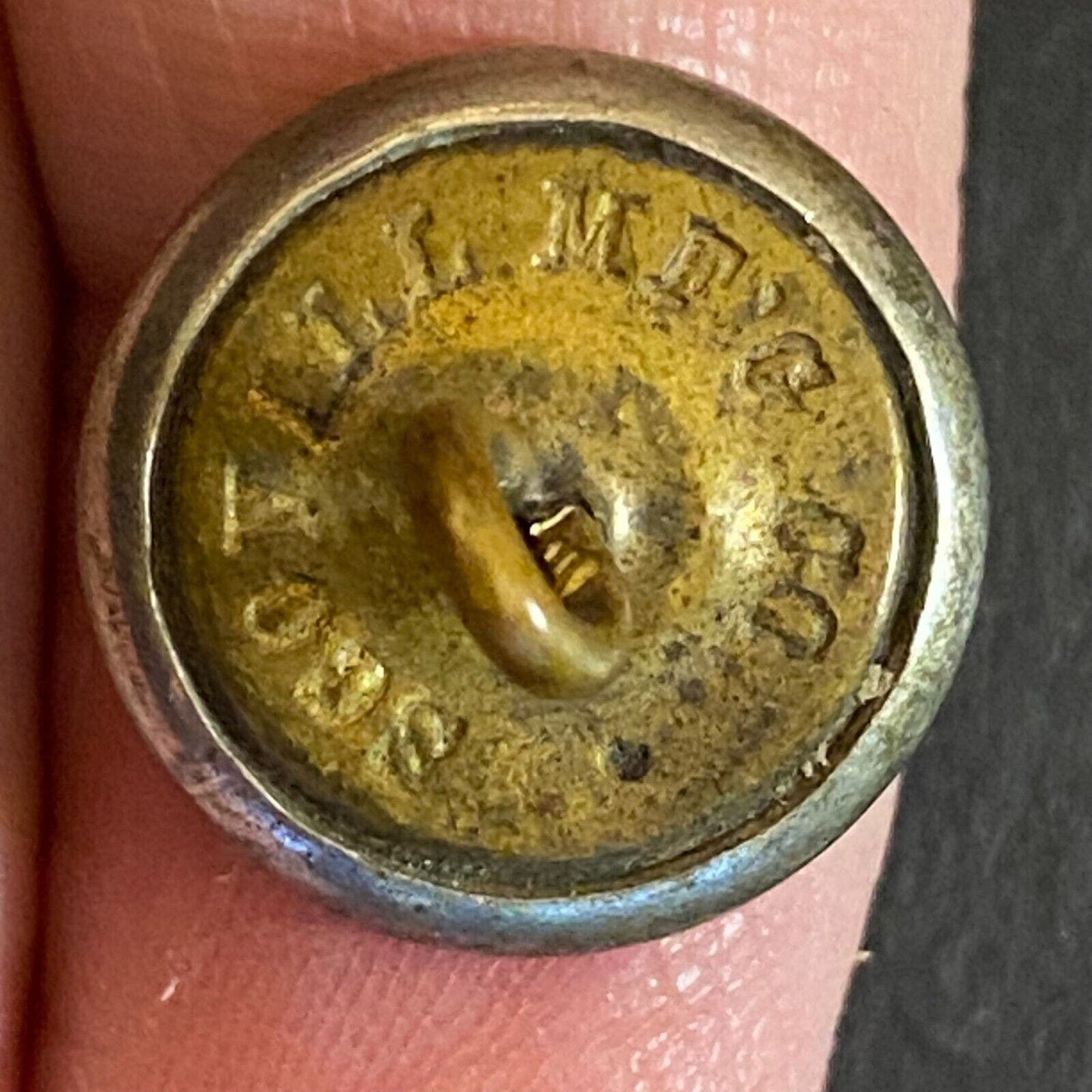 "Motorman" Railroad Uniform Button - Scovill Mfg. Co. 15mm