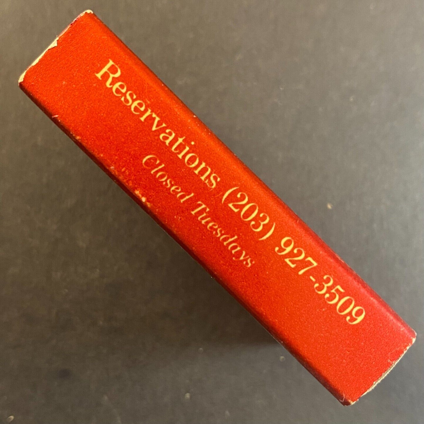 Fife'n Drum Restaurant Tavern & Gift Shop Kent, CT Vintage Matchbox VGC
