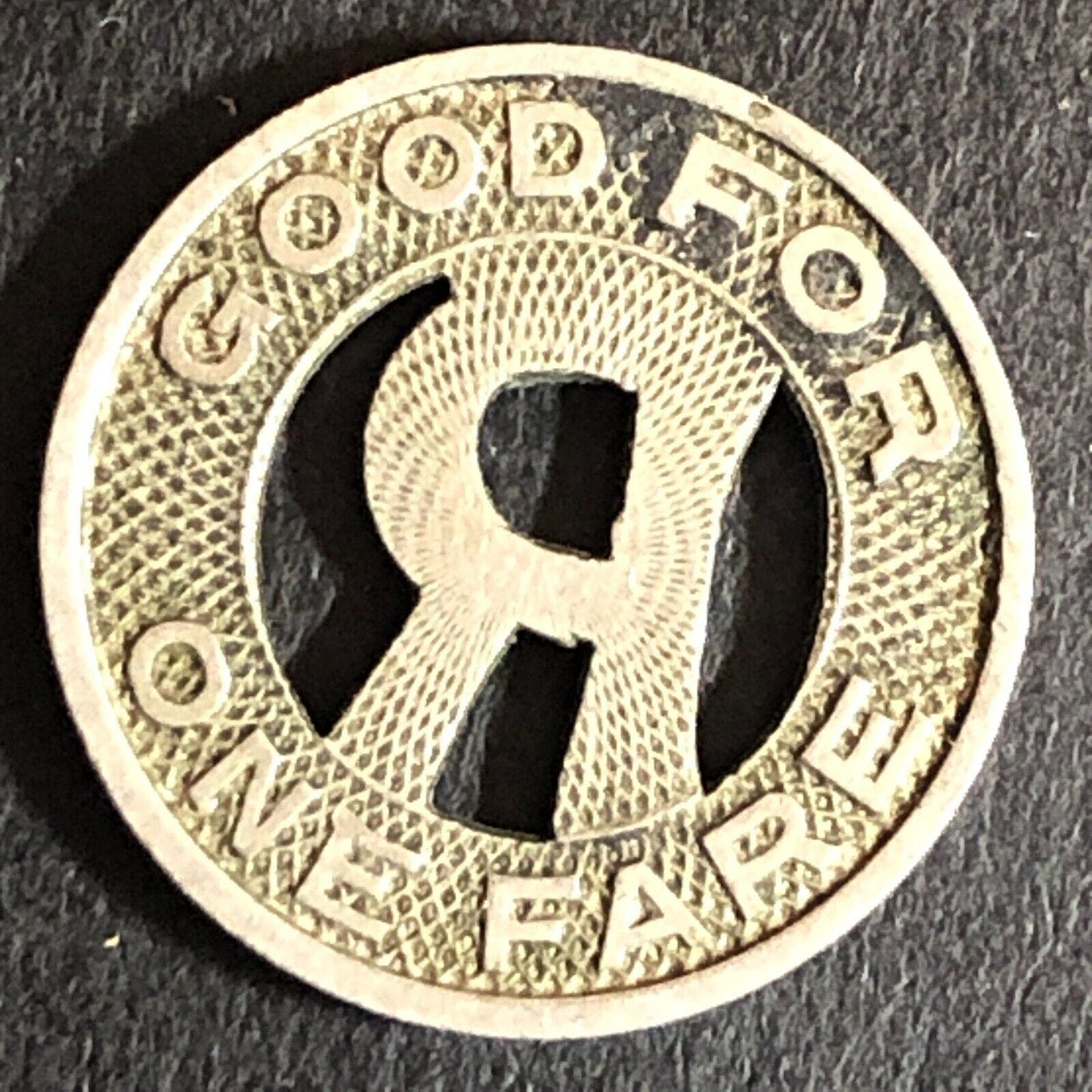 Honolulu Rosecrans U-Drive Ltd. G/F One Fare WM "R" Transit Token 16mm Scarce