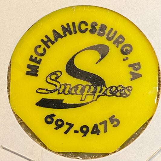 Mechanicsburg, PA Snappers Bar & Grill c2002 Hexagon Plastic Token G/F Bottle
