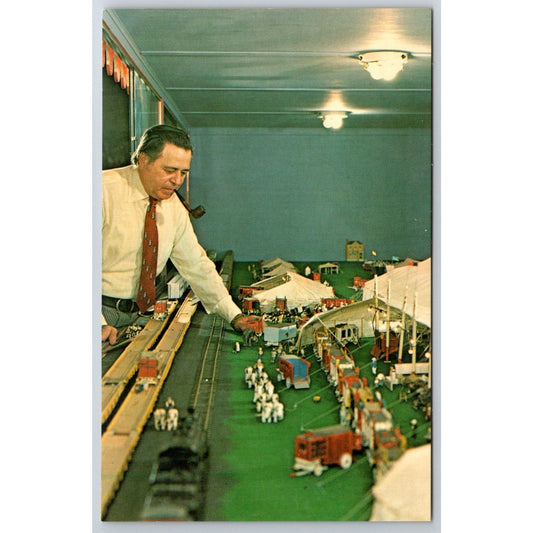 Miniature Circus Toy Chest Shop Nashville, IN Ed Hollis Postcard VGC c1965-70's