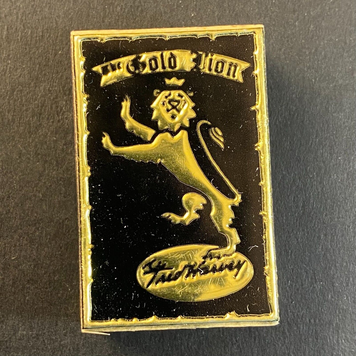 Gold Lion Restaurant Fred Harvey Chicago Foil Matchbox c1950-60's - VGC Scarce